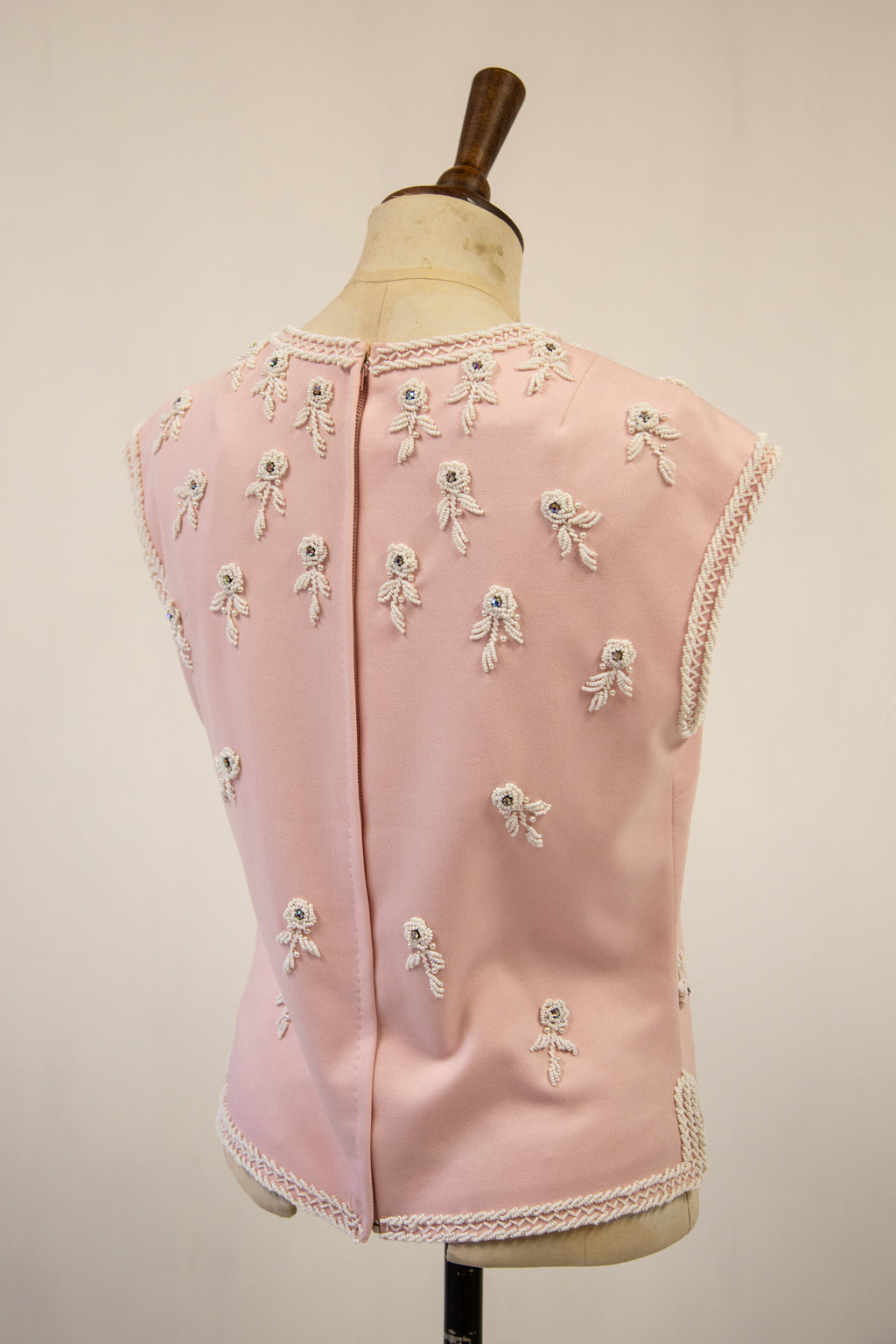 Vintage 1960s Pink and White Beaded Top / S
