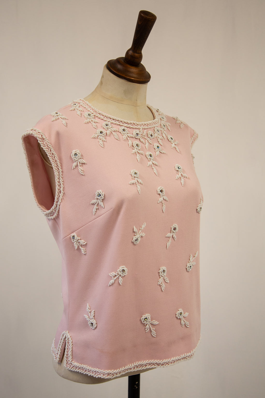Vintage 1960s Pink and White Beaded Top / S