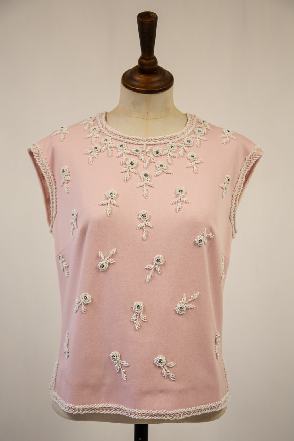 vintage 1960s pink and white beaded top