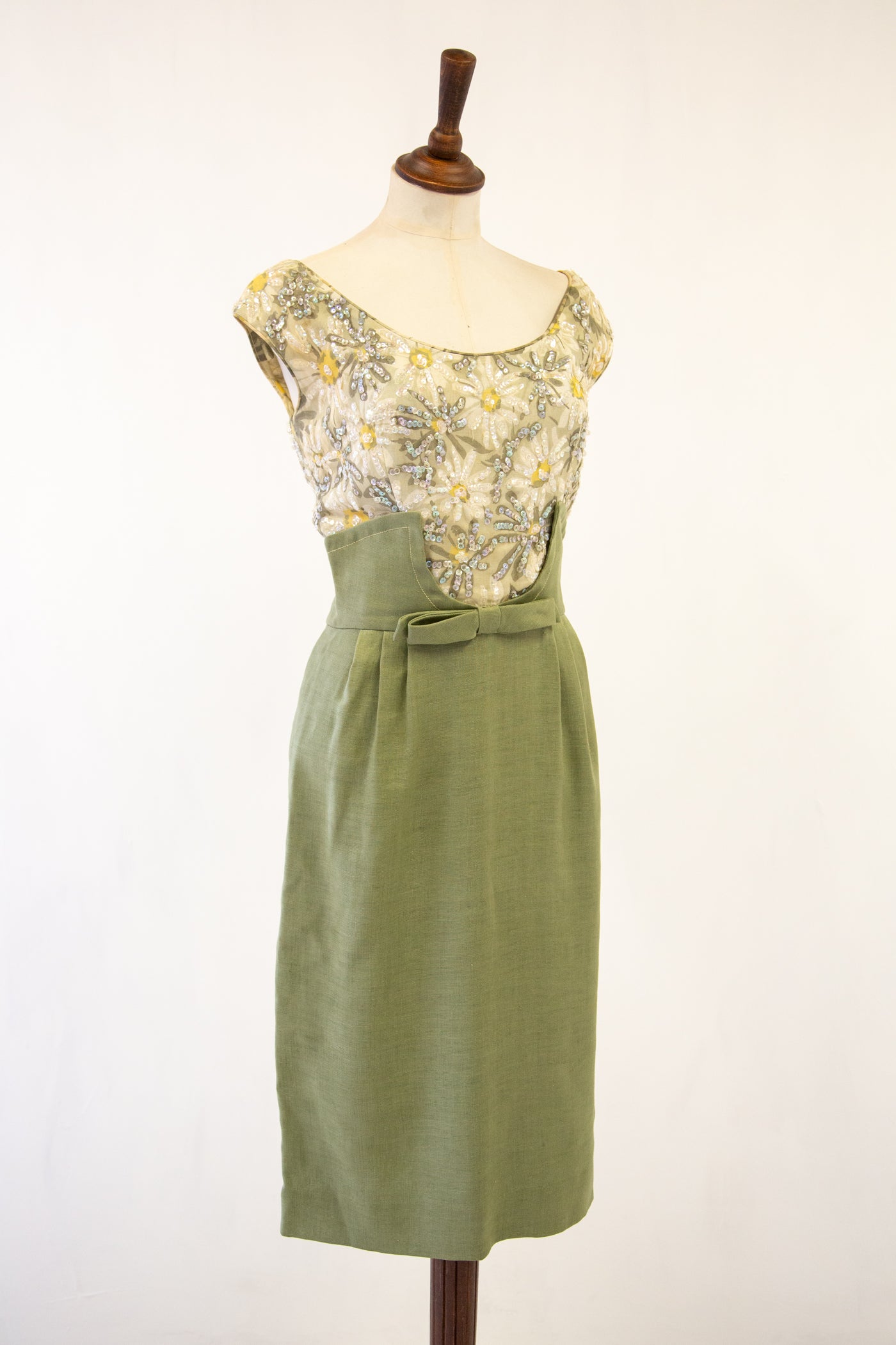 Vintage 1950s Green Linen Sequin Dress by Ransohoffs