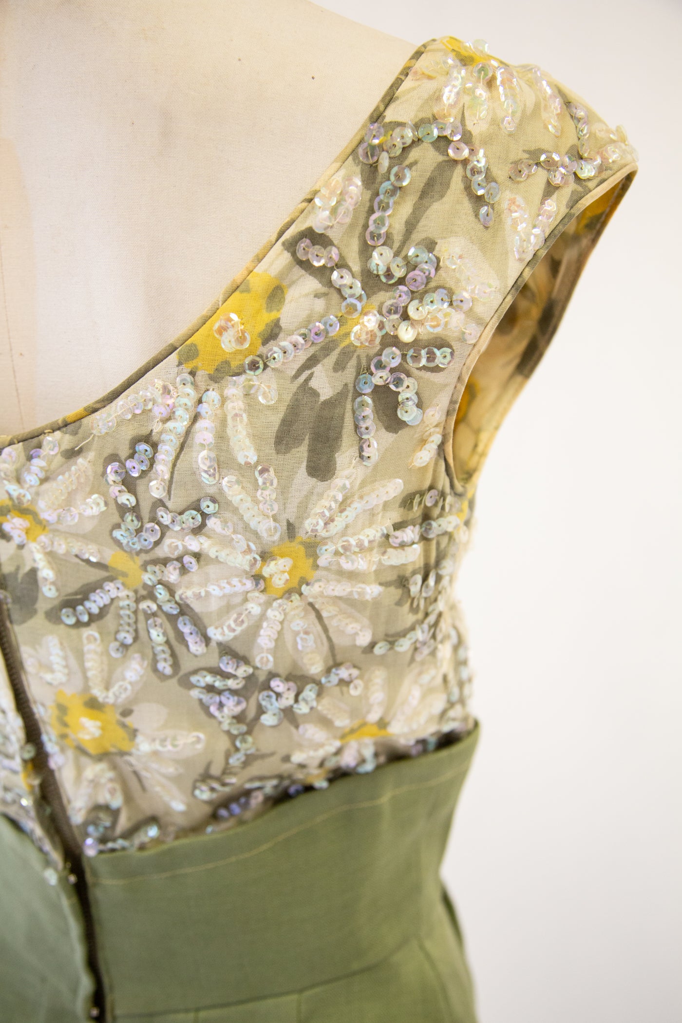 Vintage 1950s Green Linen Sequin Dress by Ransohoffs