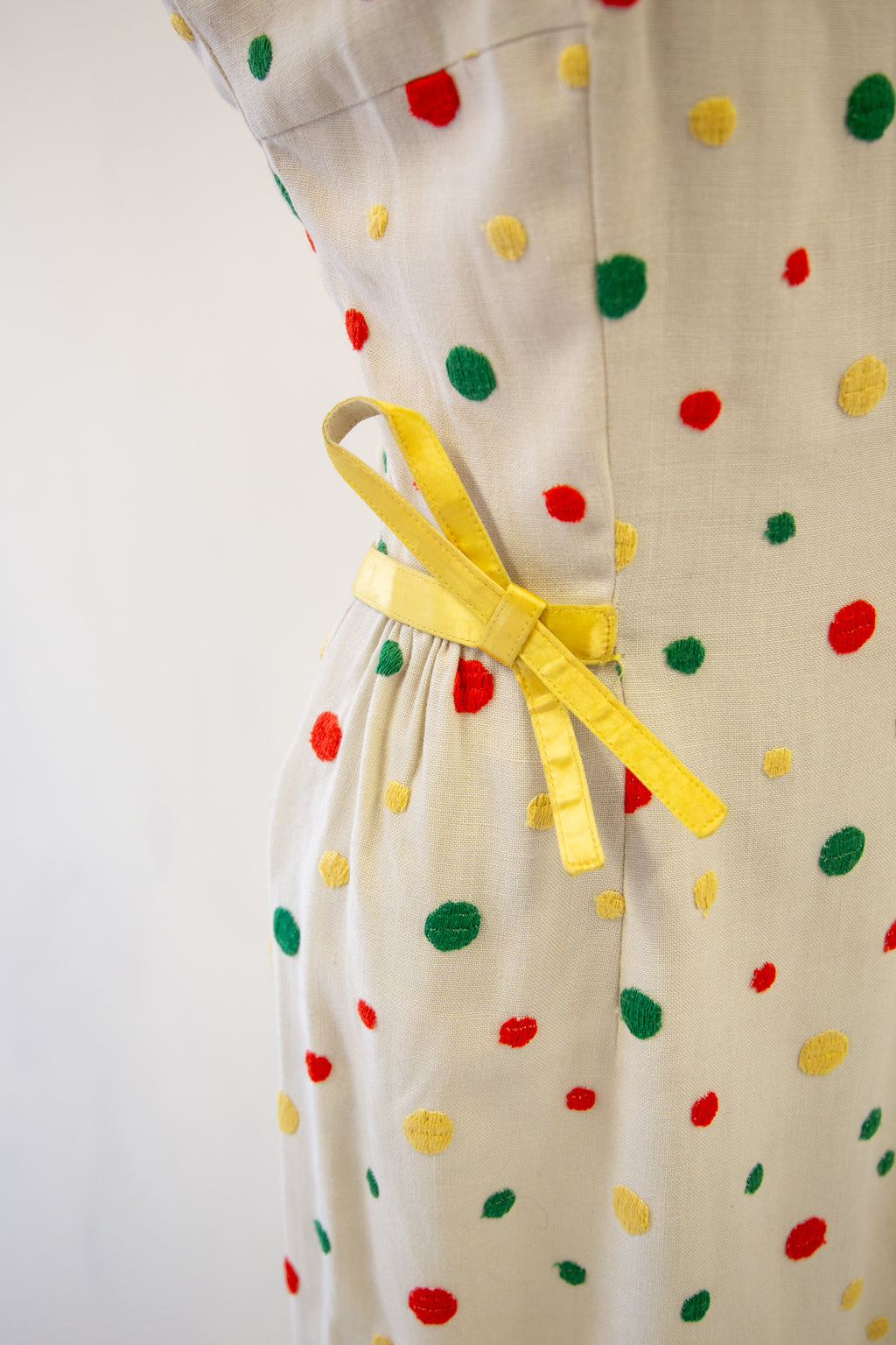 Vintage 1950s Orange Cream Dot Linen Dress