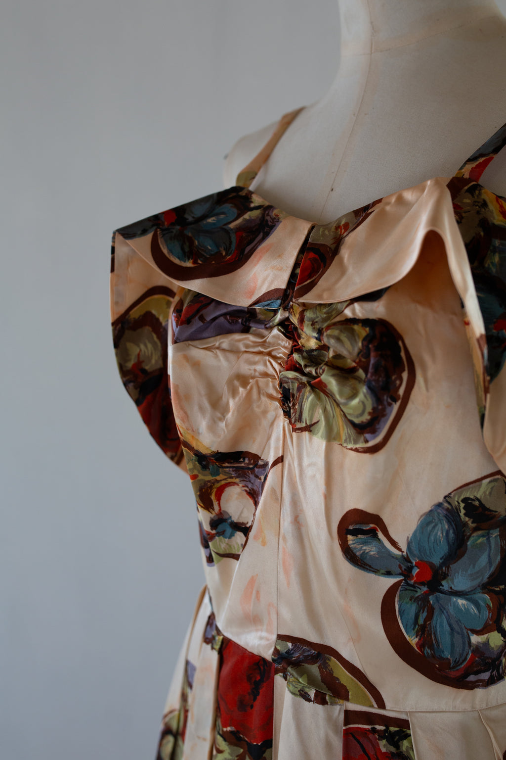 Vintage 1940s Floral Print Satin Dress