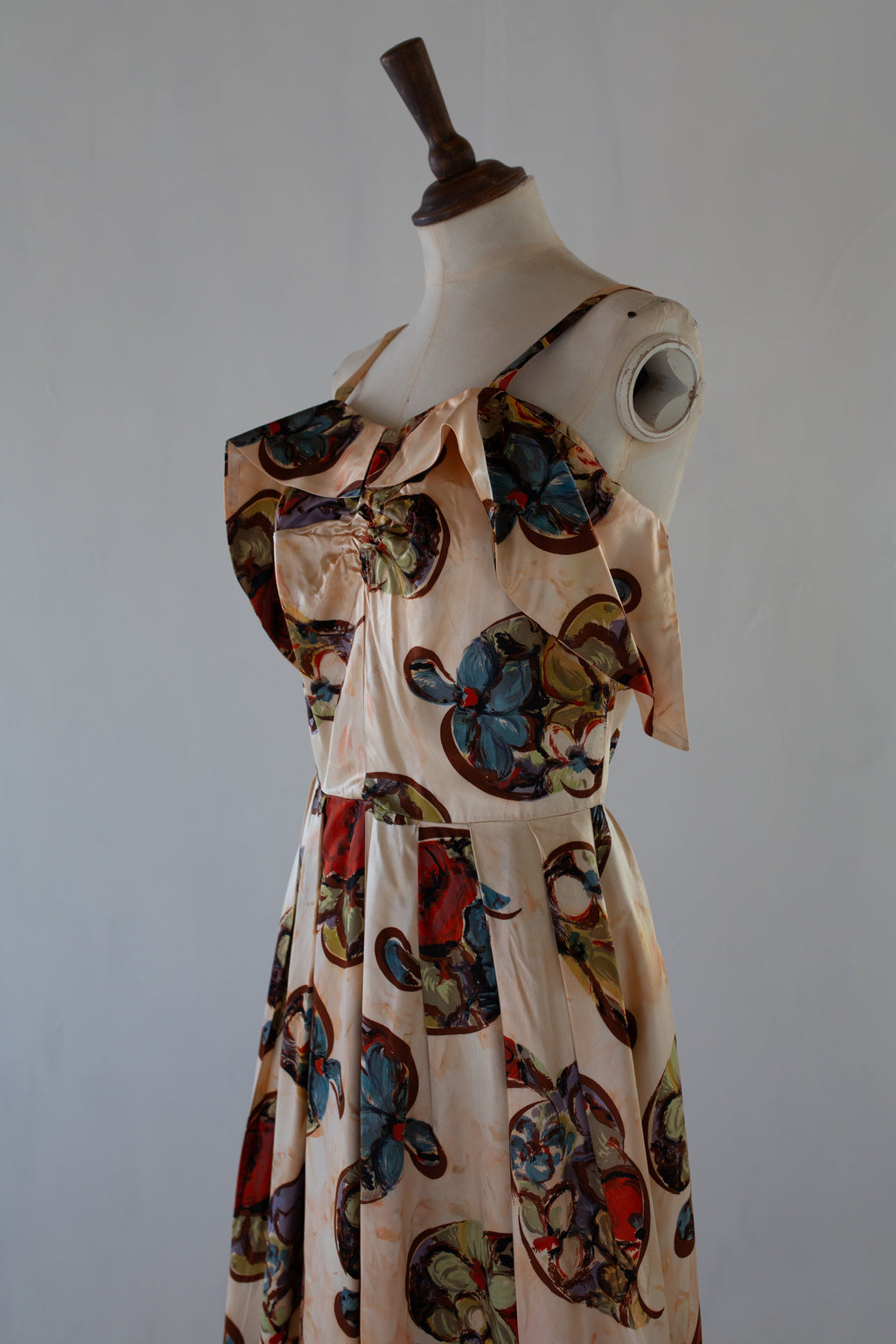 Vintage 1940s Floral Print Satin Dress