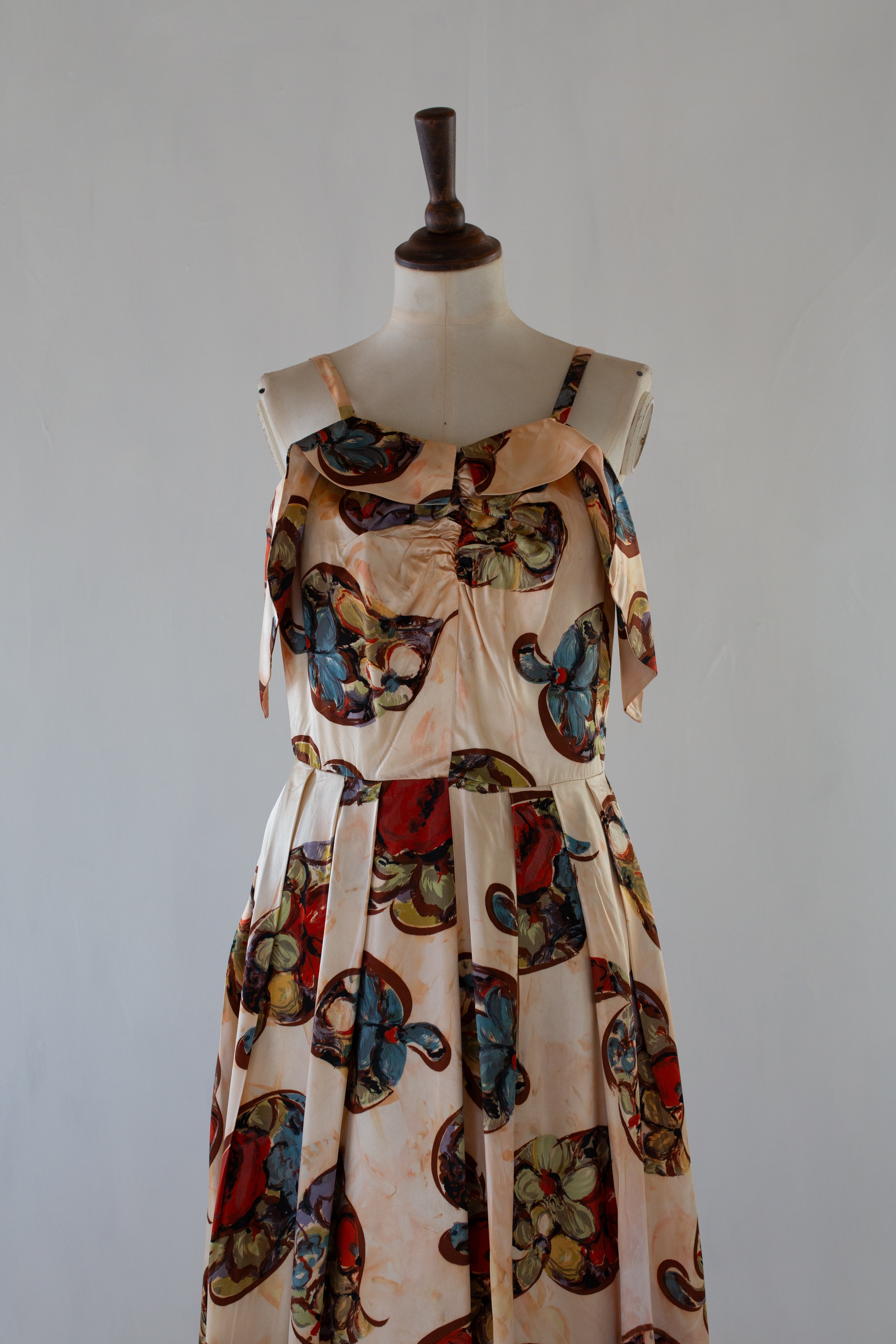Vintage 1940s Floral Print Satin Dress