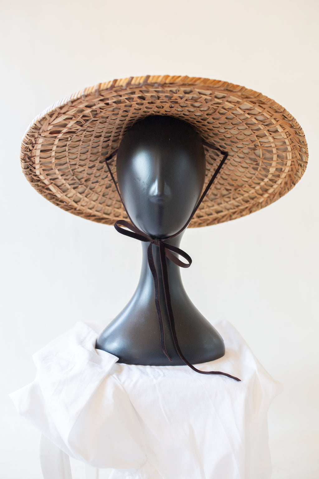 Vintage Chinese Pointed Bamboo Sun Hat