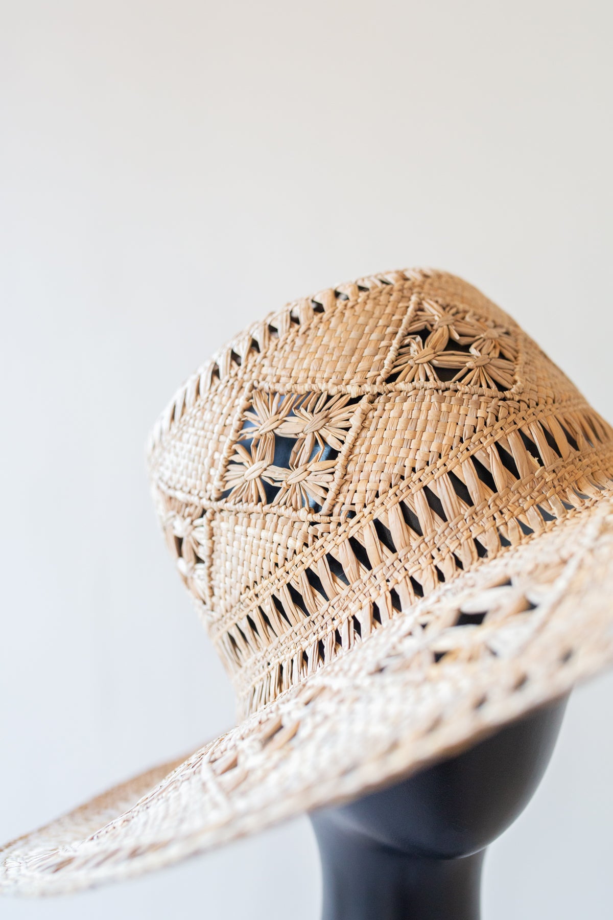 Vintage 1980s Brown Decorative Straw Hat