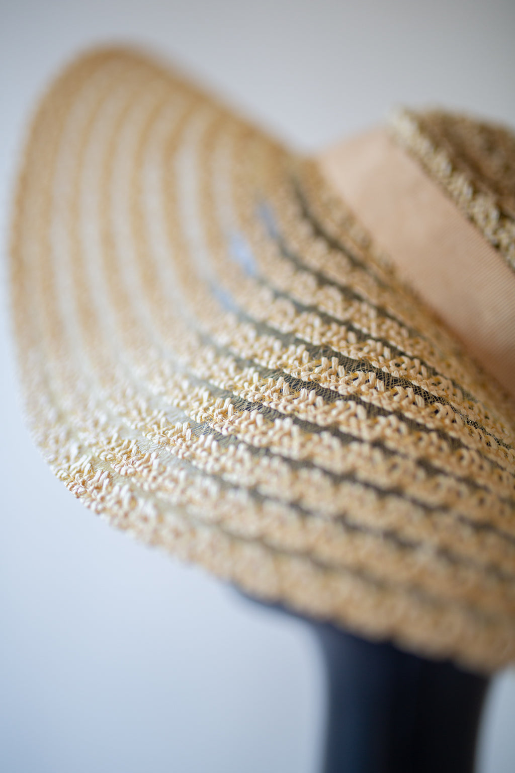Vintage 1940s Nylon Straw Hat