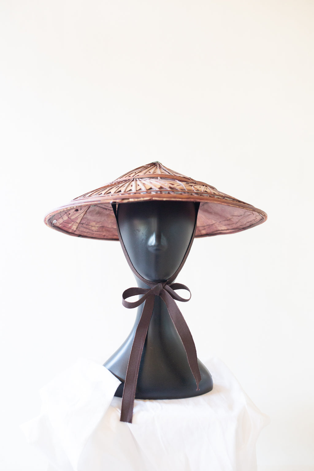 Vintage Vietnamese Nón Lá Leaf Hat