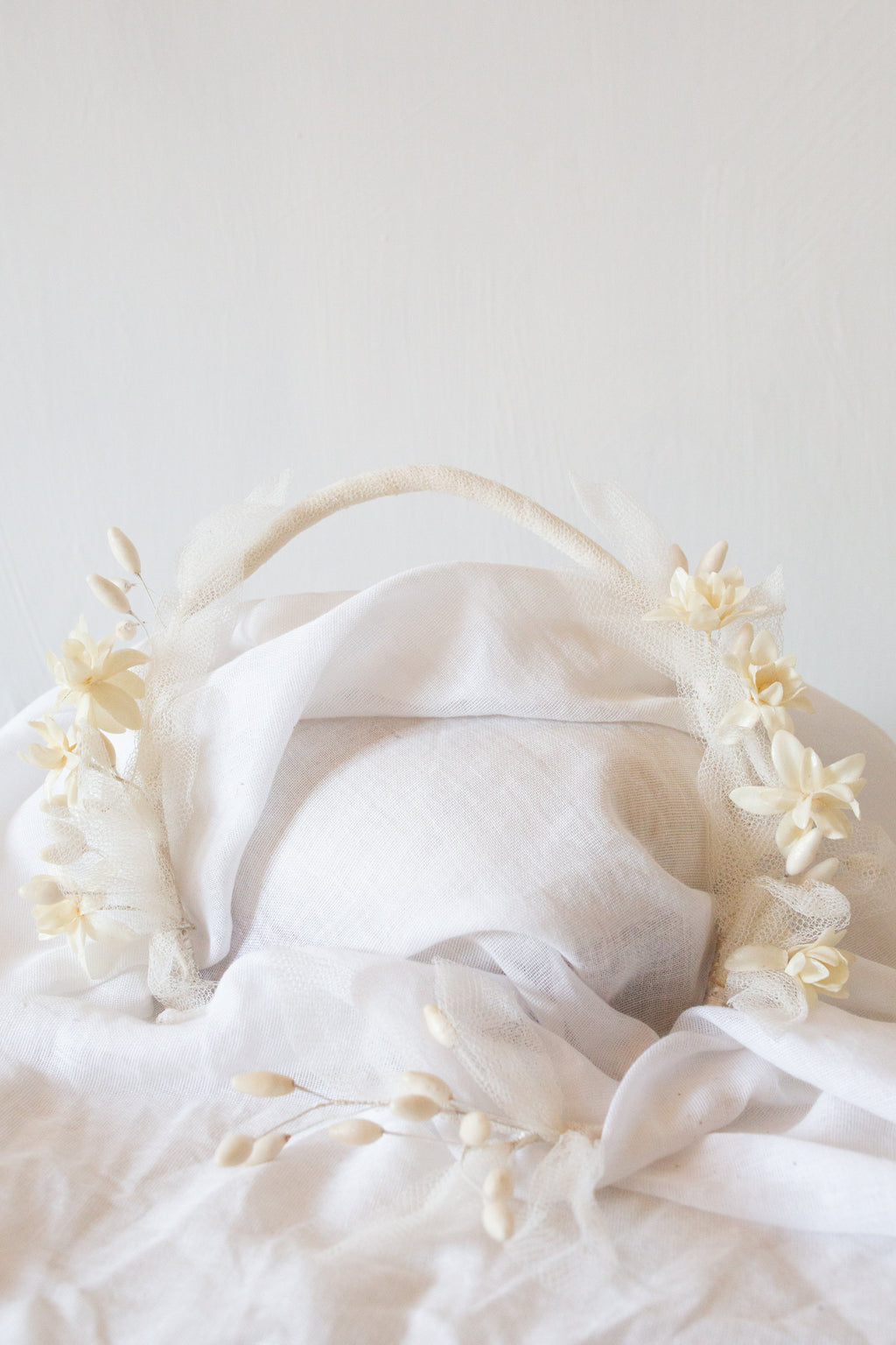 Antique 1920s Ivory Wax Flower Hair Band