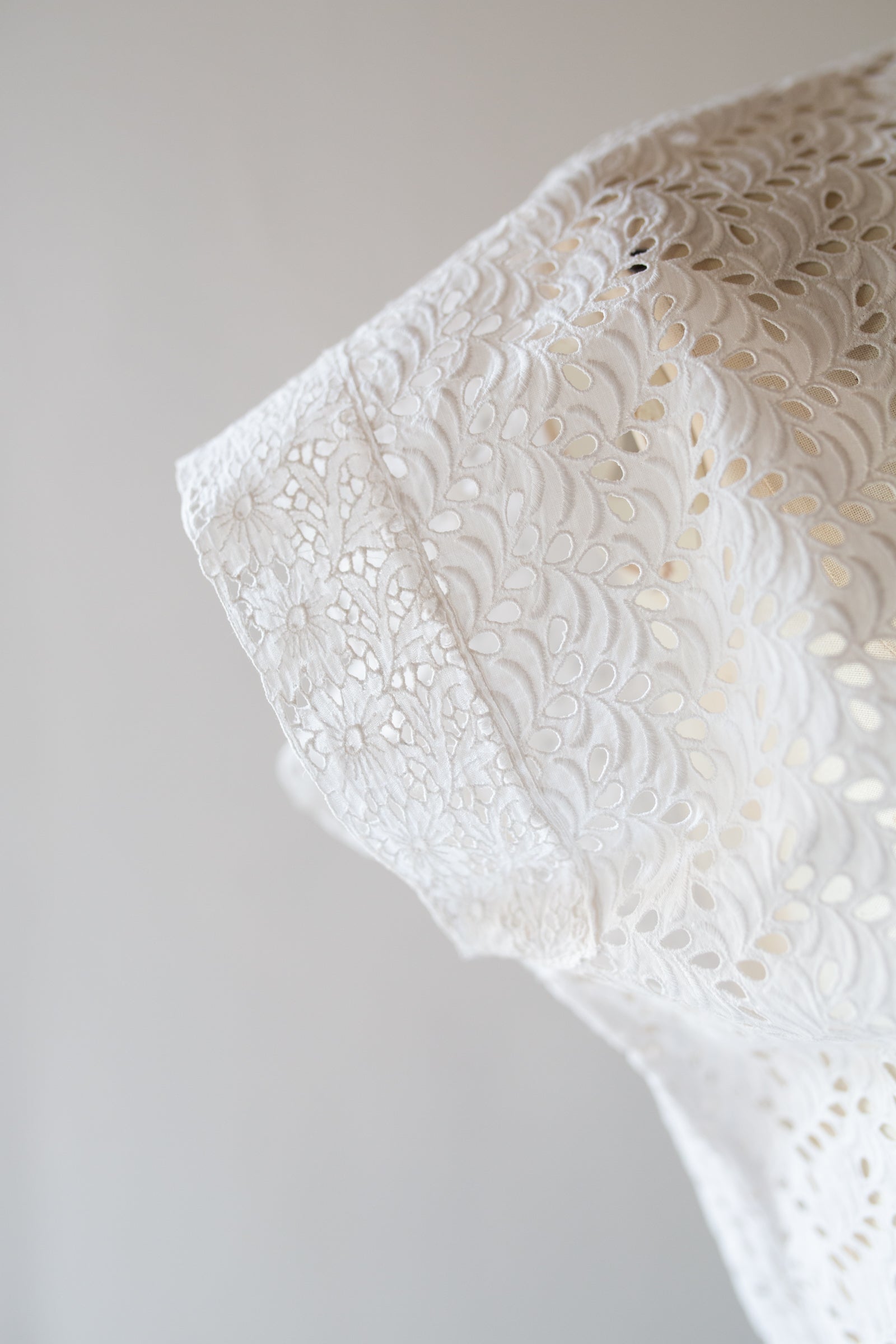Vintage 1930s Broderie Anglaise White Blouse