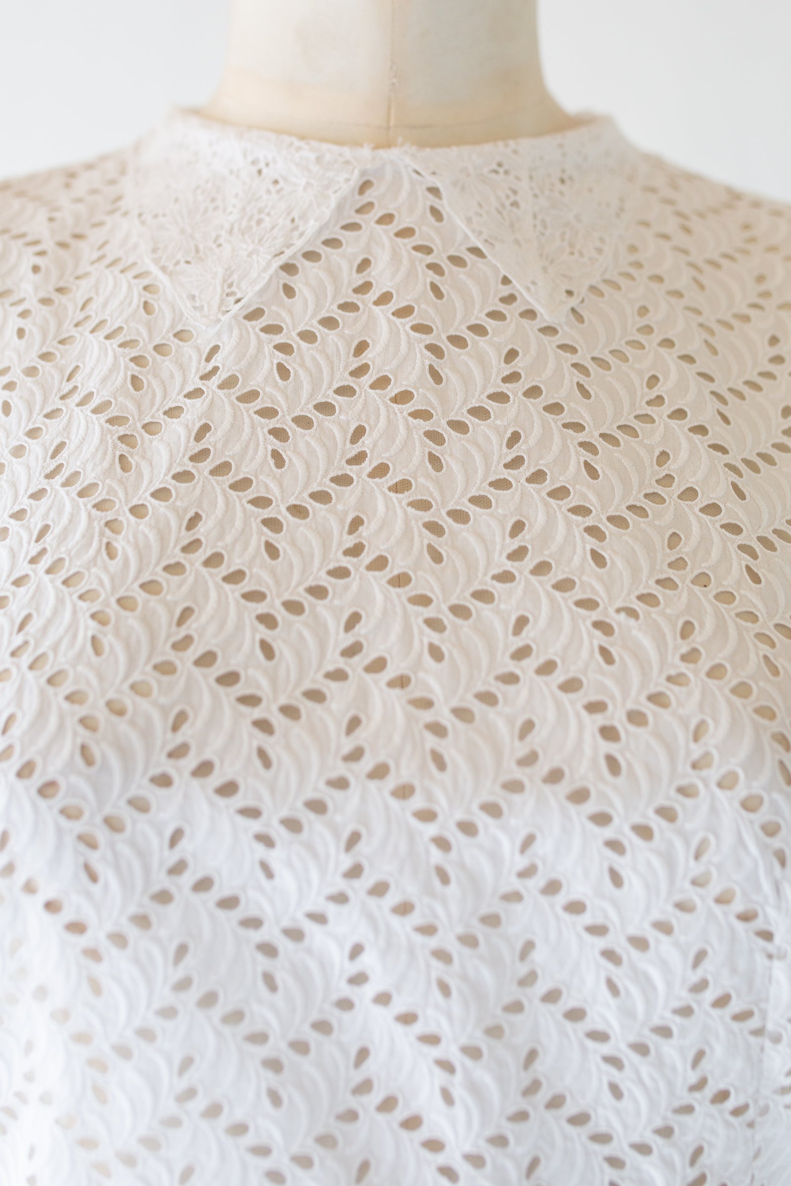Vintage 1930s Broderie Anglaise White Blouse