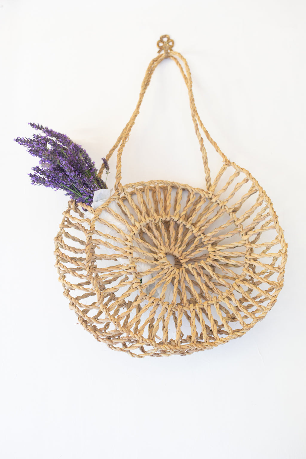 Vintage 1970s Raffia Ammonite Beach Bag