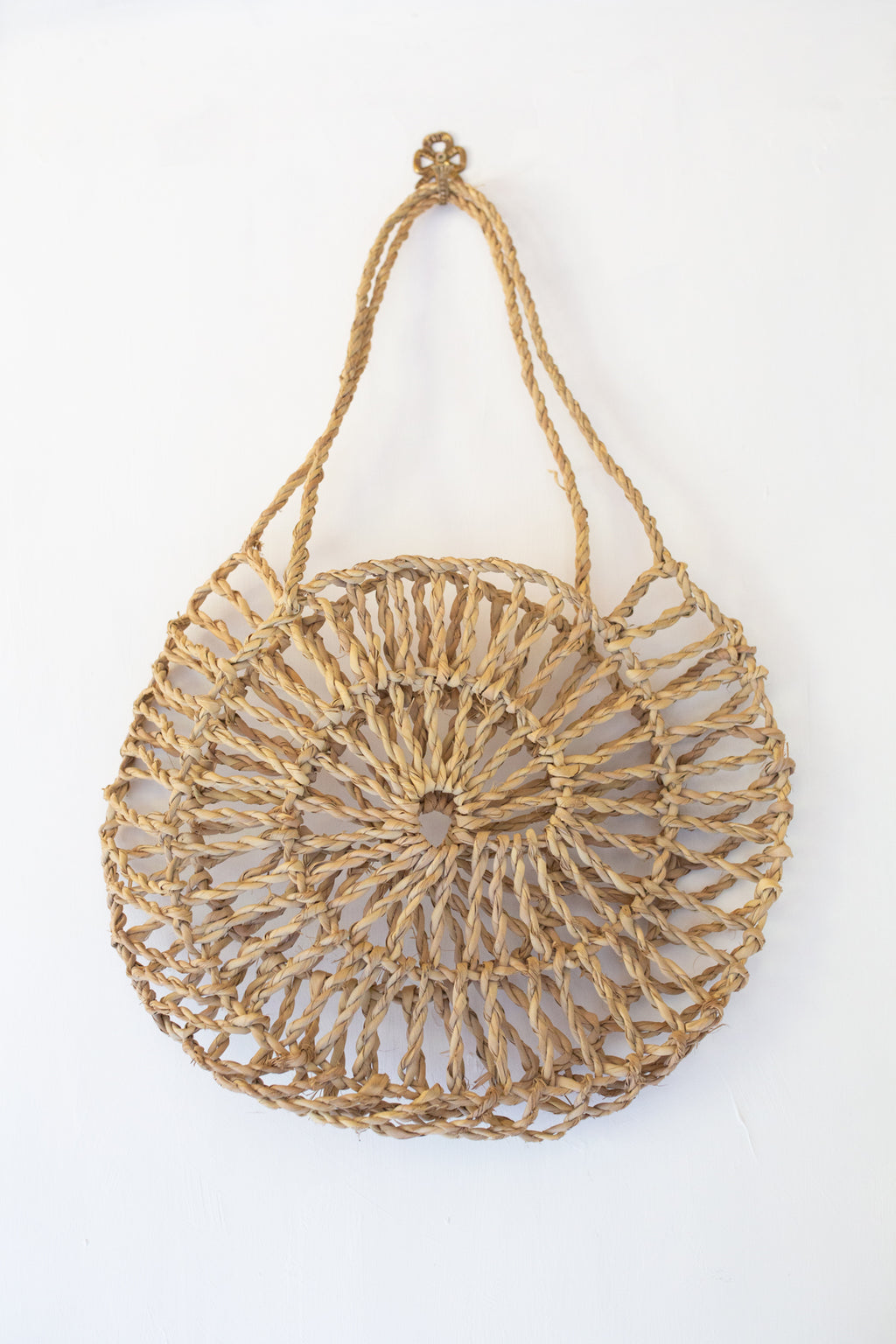 Vintage 1970s Raffia Ammonite Beach Bag