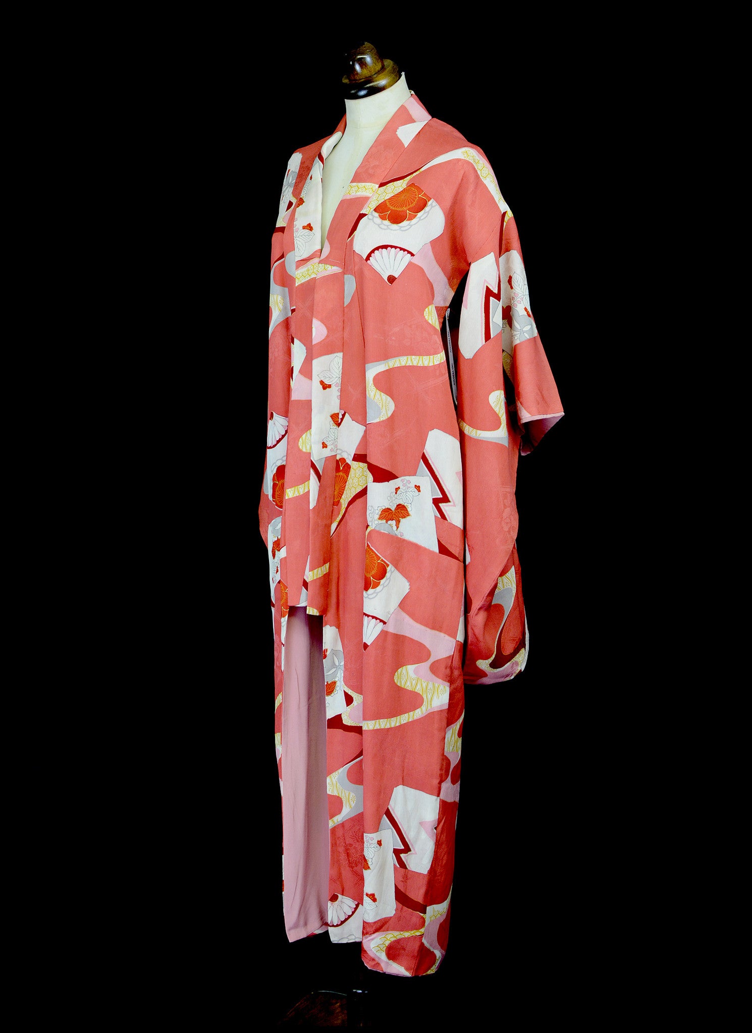 Vintage 1930s Coral Red Silk Kimono