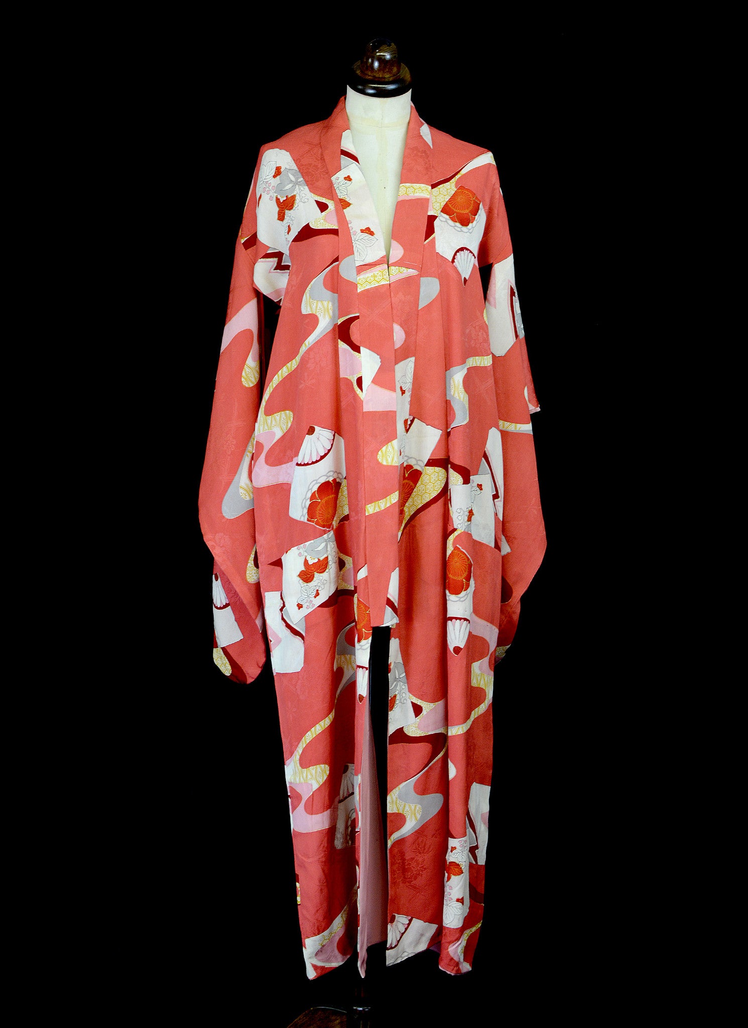 Vintage 1930s Coral Red Silk Kimono