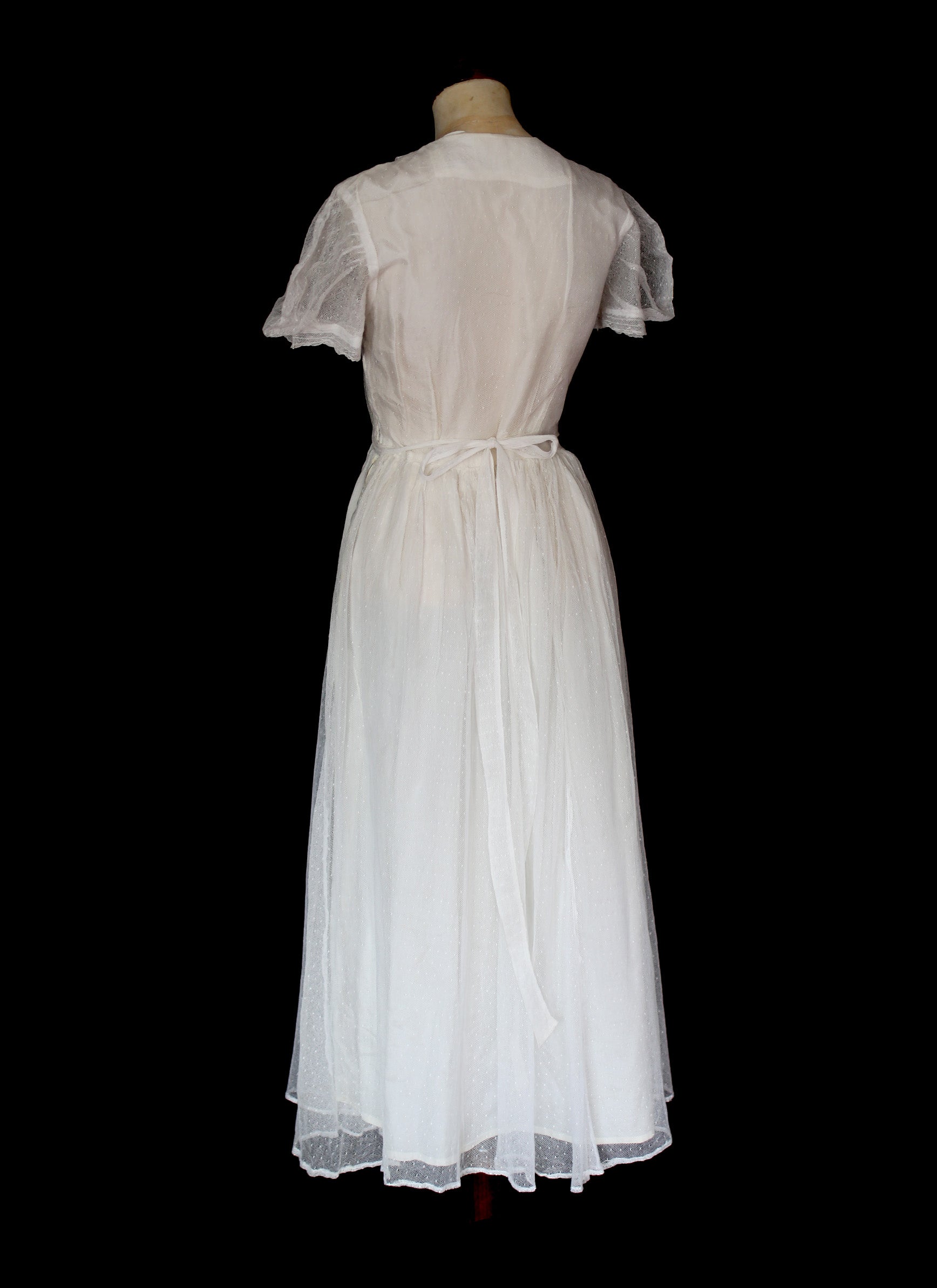 Vintage 1930s Ivory Pointe D'esprit Tulle Dress
