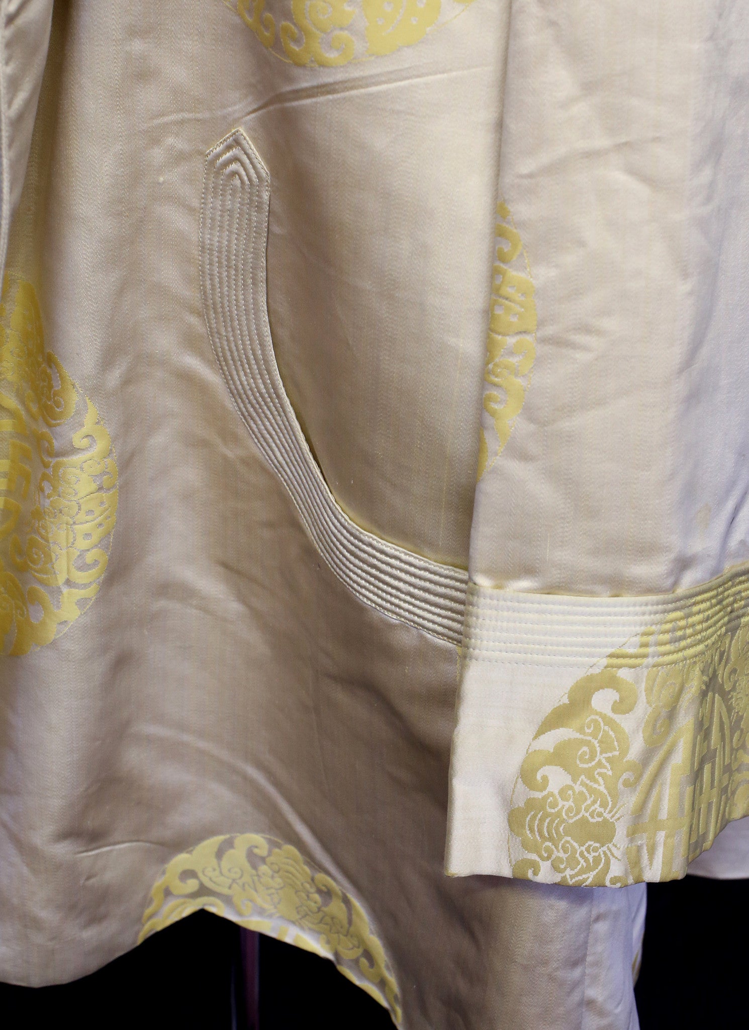Vintage 1940s Silk Satin Coat