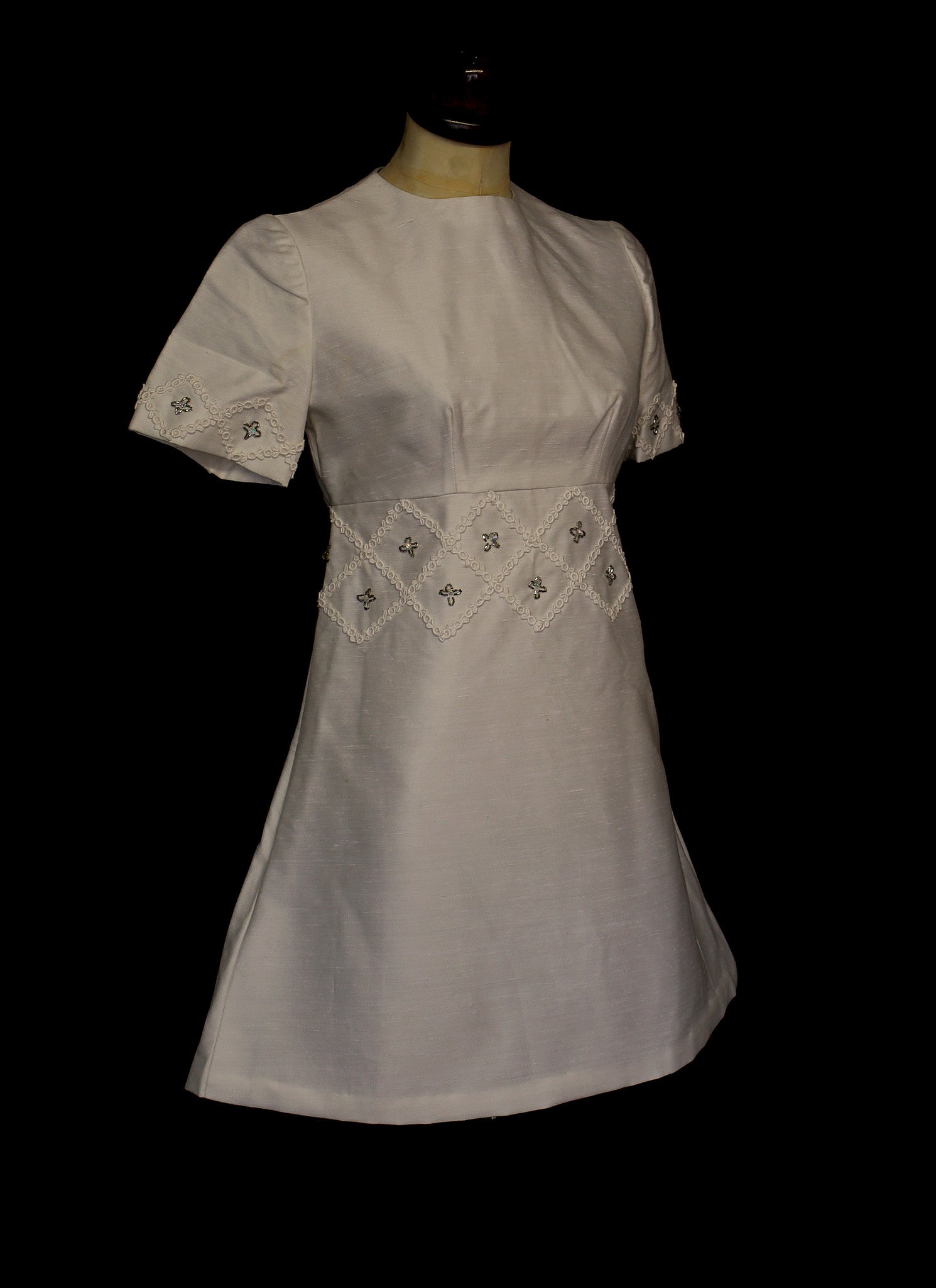 Vintage 1960s Mini Mod Wedding Dress Vintage 1960s Mini Mod Wedding Dress