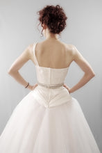 Astor - Silk and Tulle Asymmetric Ballerina Gown