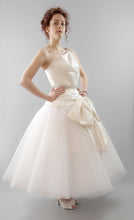 Astor - Silk and Tulle Asymmetric Ballerina Gown