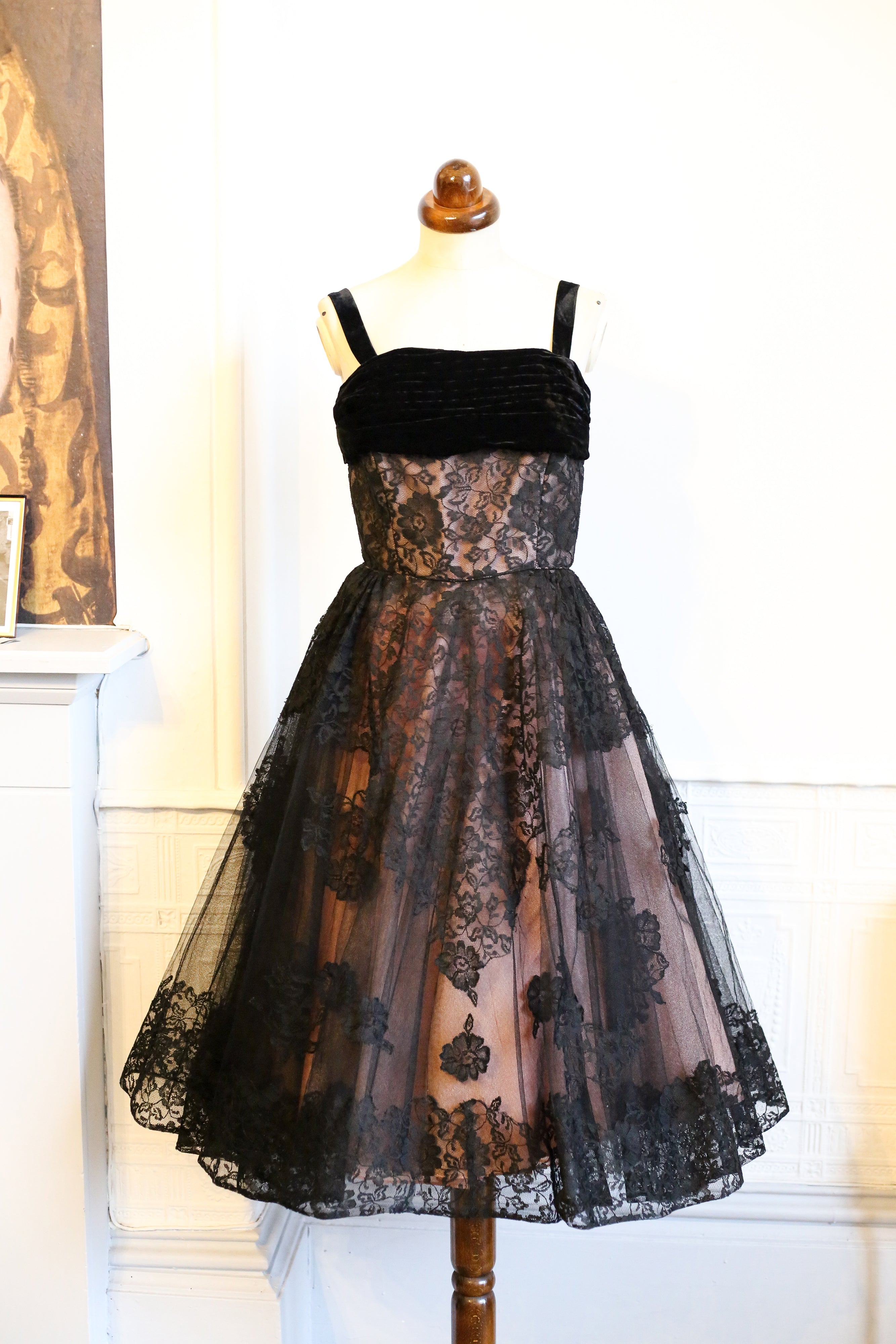 Vintage 1950s Black Pink Lace Tulle Cocktail Dress