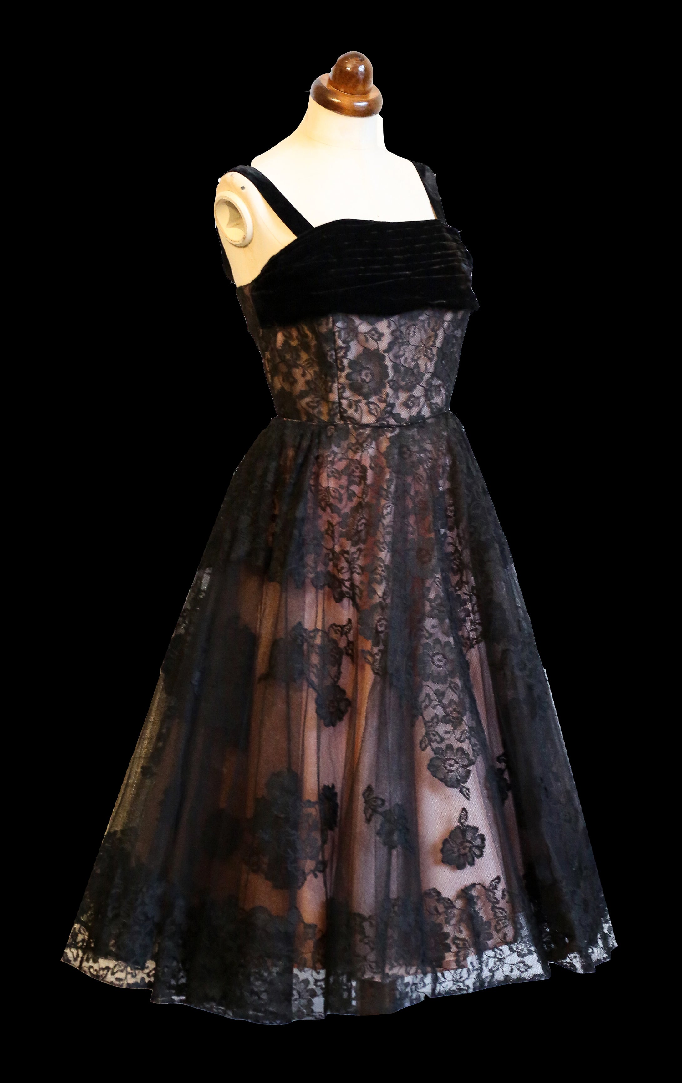 Vintage 1950s Black Pink Lace Tulle Cocktail Dress – ALEXANDRAKING