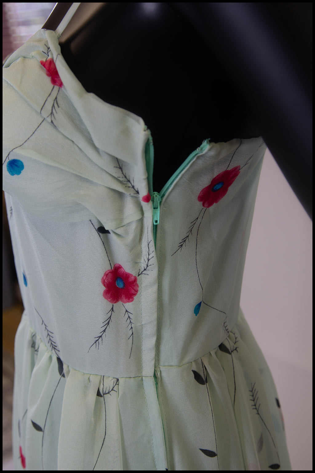Vintage 1970s Peacock Print Midi Dress
