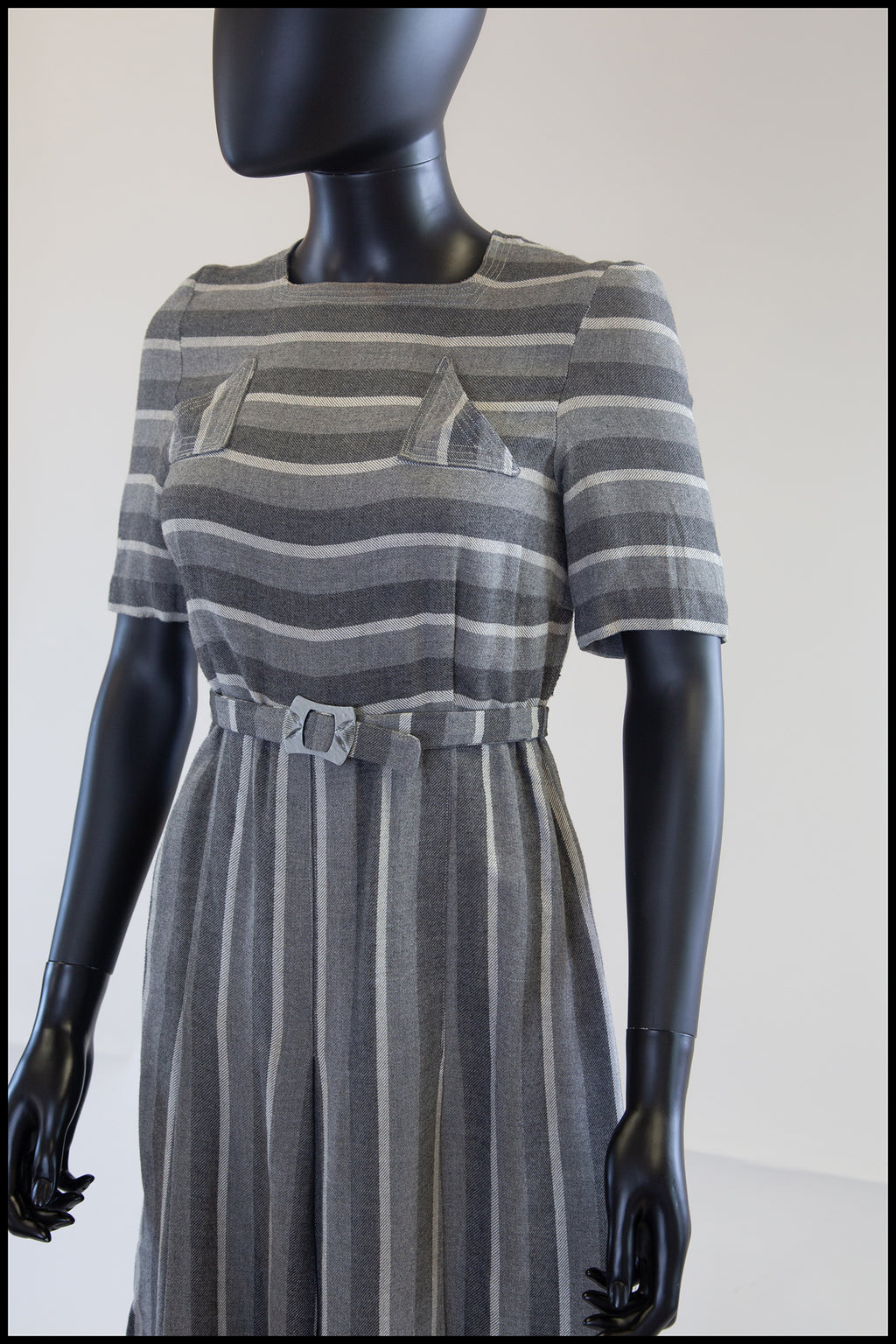 Vintage 1930s Grey Art Deco Wool Dress