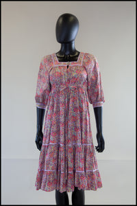 Vintage 1970s Fine Feathers Pink Cotton Dress