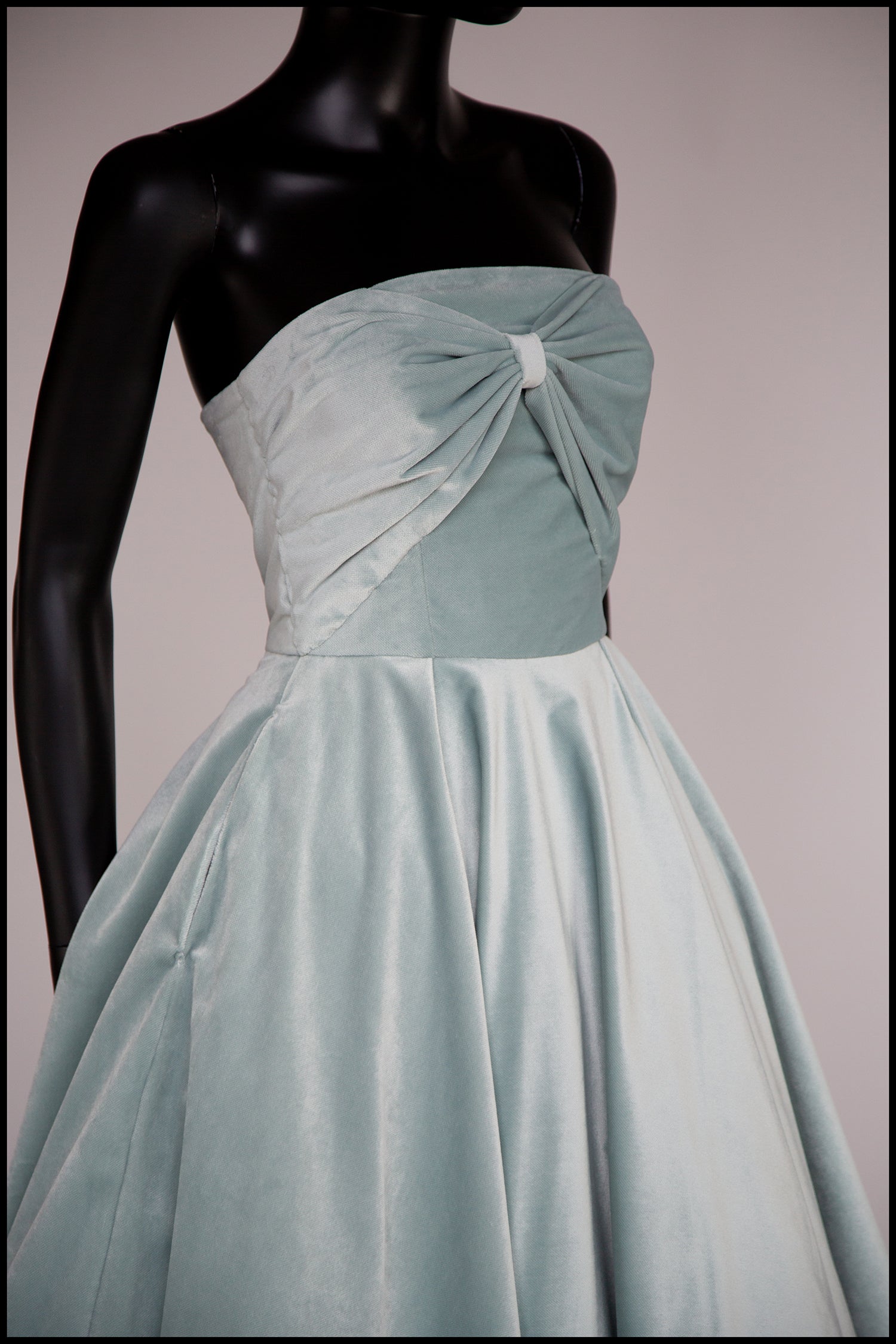 Blush Frost - Blue Velvet Bow Midi Dress