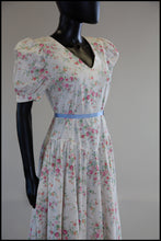 Vintage 1980s White Floral Print Maxi Dress