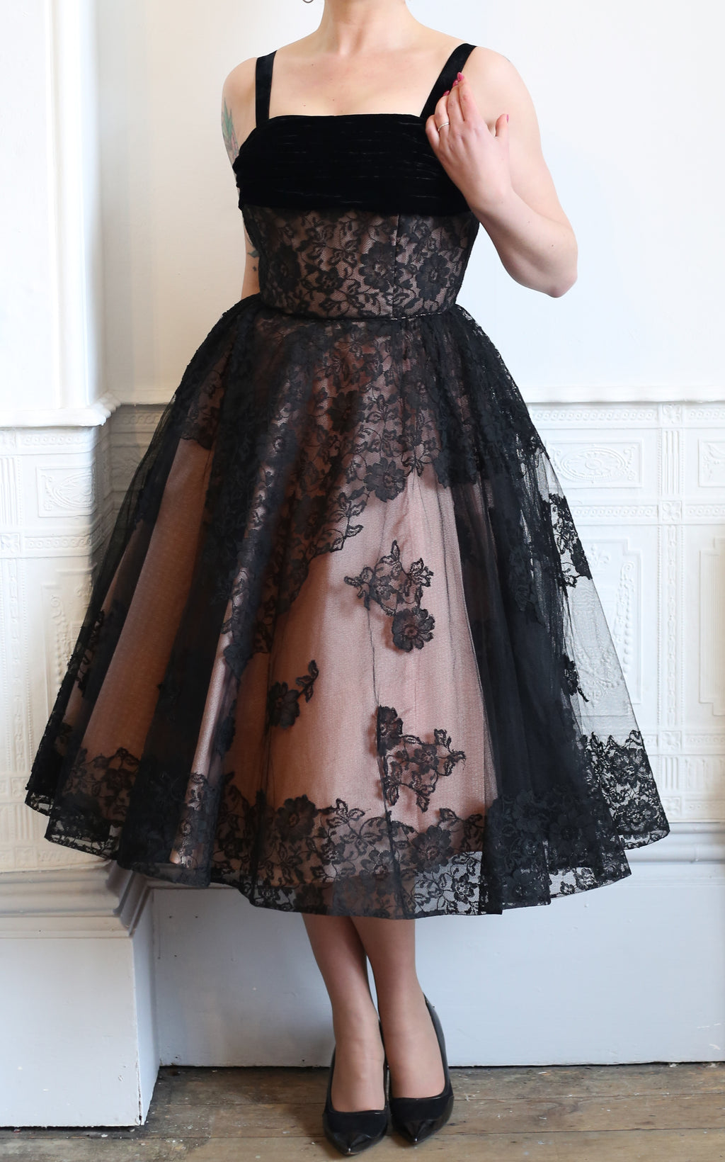 Vintage 1950s Black Pink Lace Tulle Cocktail Dress