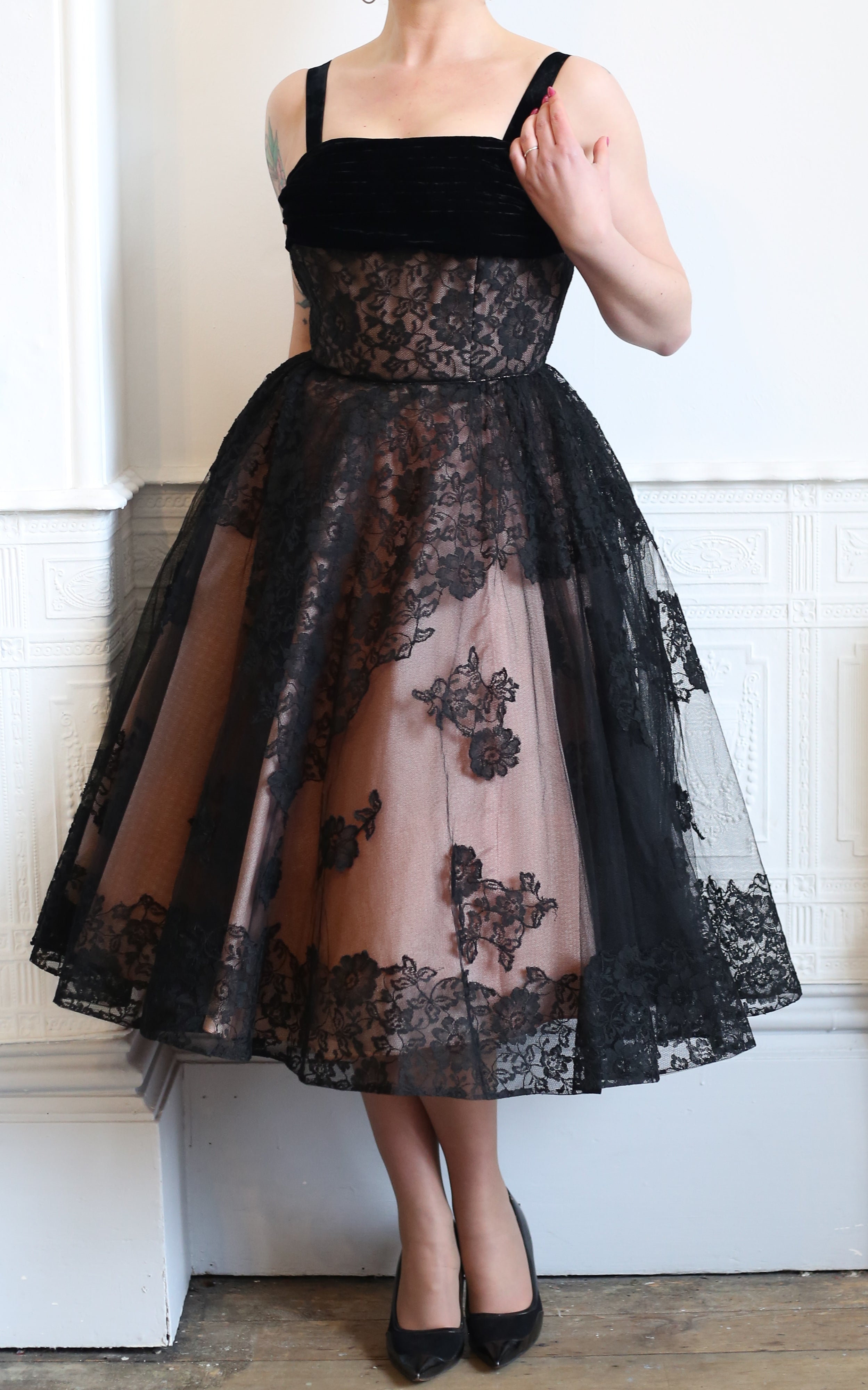 Vintage 1950s Black Pink Lace Tulle Cocktail Dress