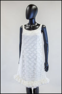 Vintage 1960s White Lace Trapeze Dress