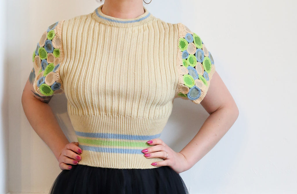 Vintage 1970s Wenjilli Designer Knit Top