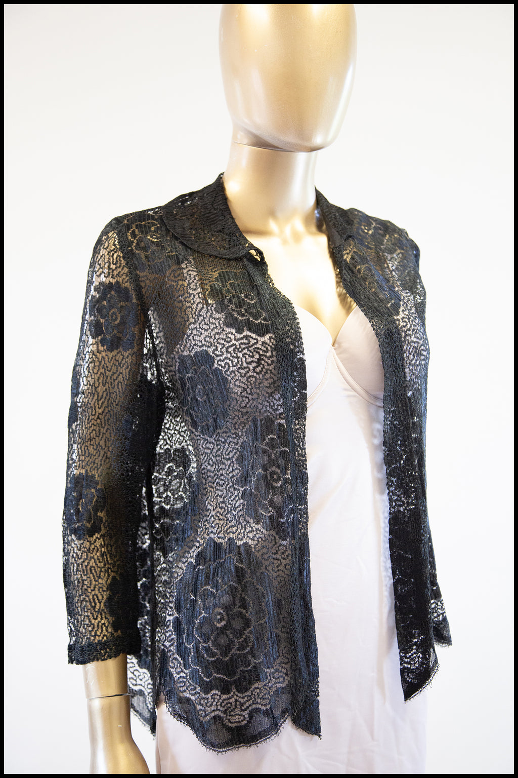 Vintage 1920s Black Scallop Lace Top