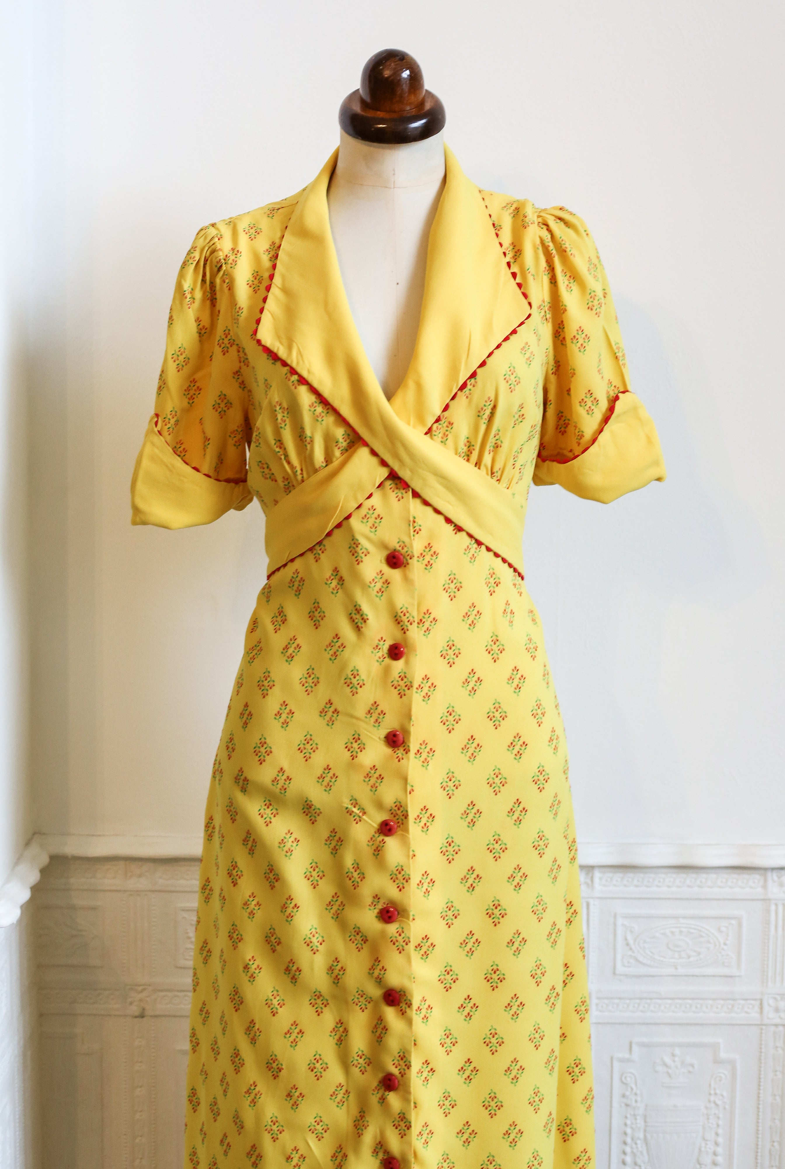 RESERVED Vintage 1970s Yellow Crepe Maxi Dress