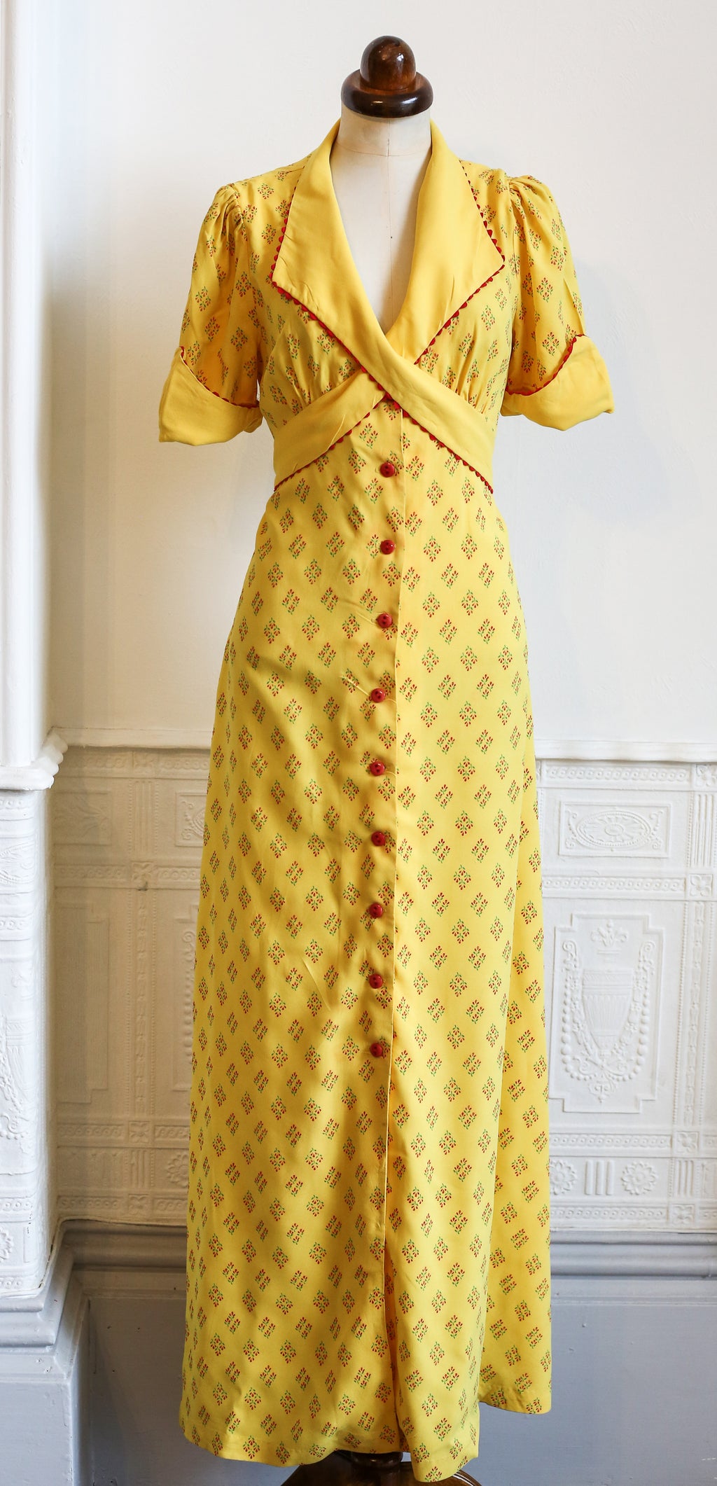 RESERVED Vintage 1970s Yellow Crepe Maxi Dress