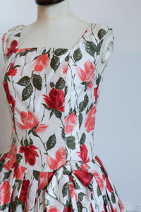 Vintage 1950s Rose Print Cotton Tea Dress