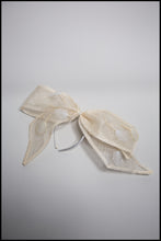 Hat - Large Sinamay Bow Fascinator