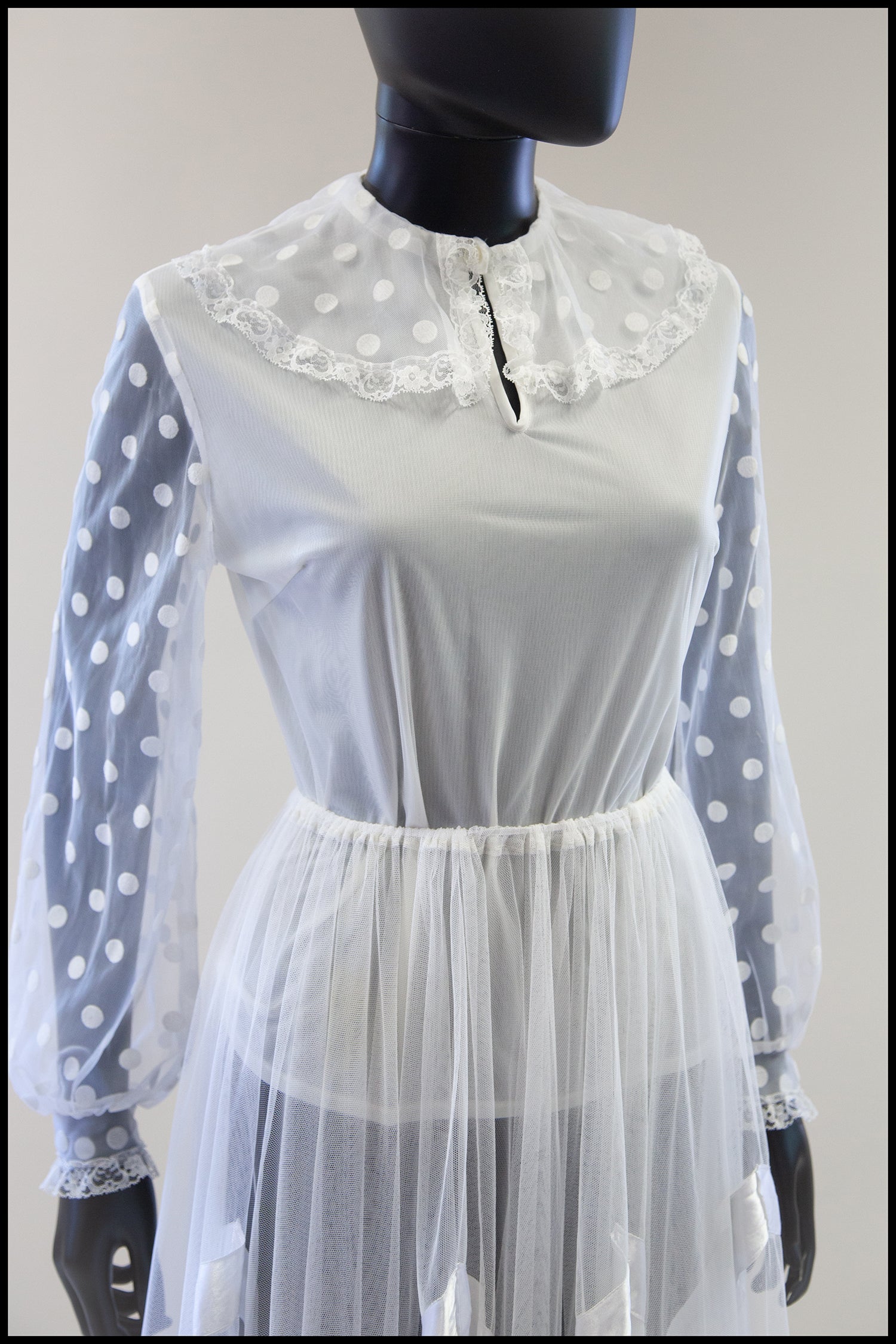 vintage 1970s white polkadot blouse alexandra king 