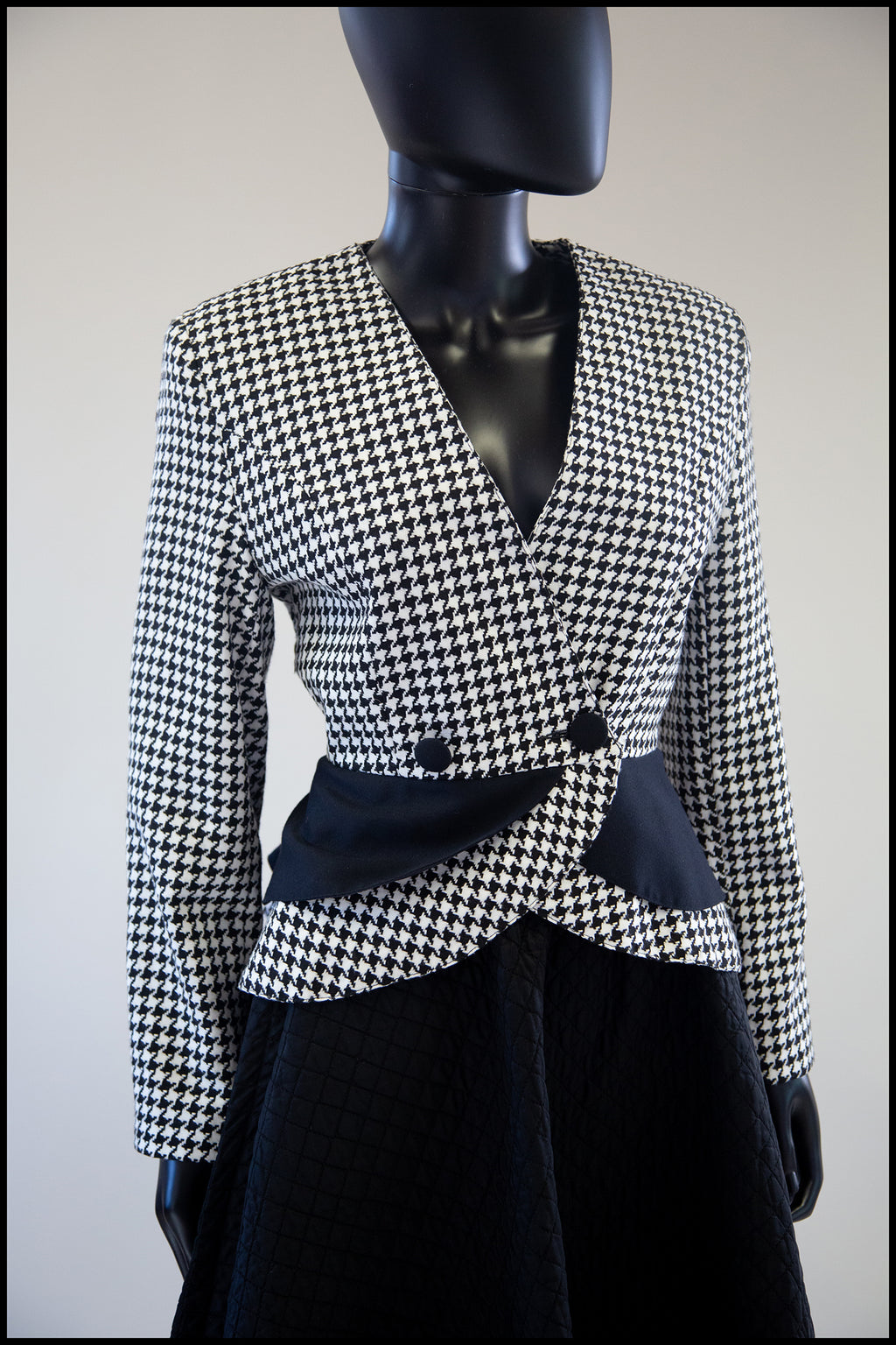Vintage 1980s Travilla Houndstooth Jacket