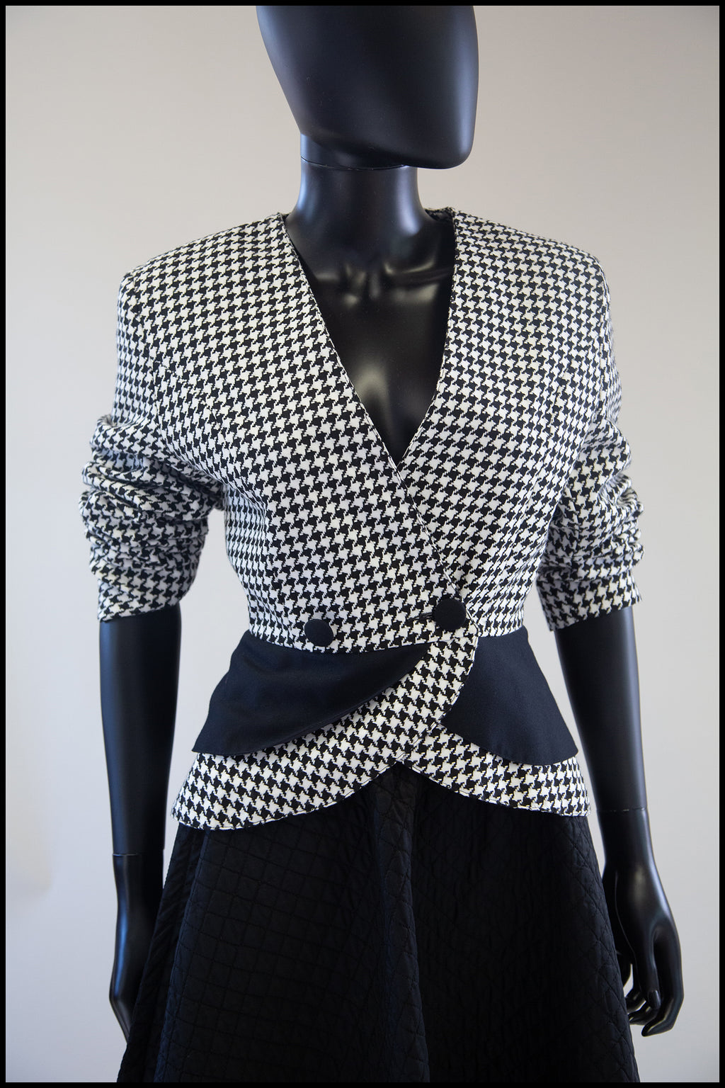 Vintage 1980s Travilla Houndstooth Jacket