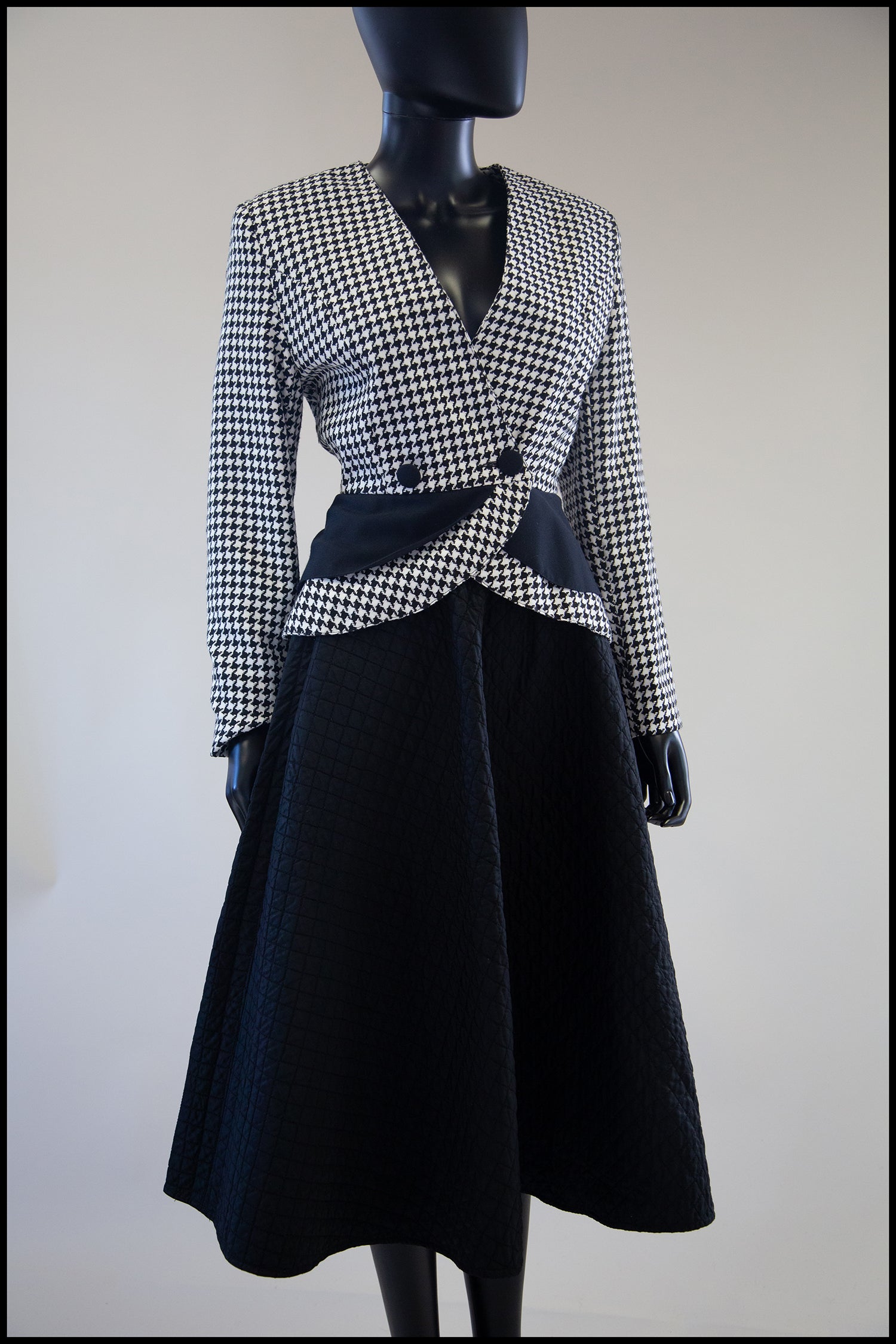 Vintage 1980s Travilla Houndstooth Jacket