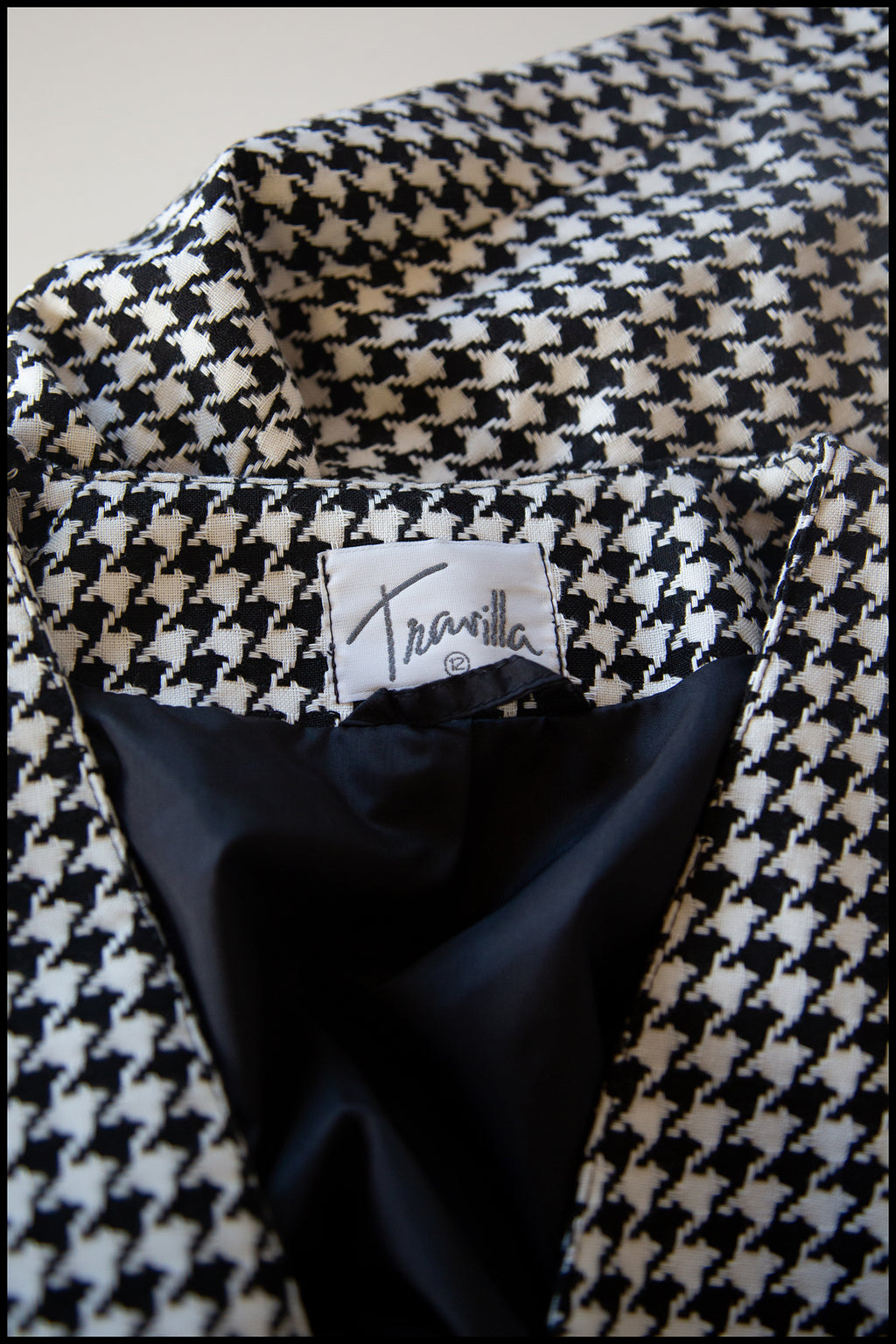 Vintage 1980s Travilla Houndstooth Jacket