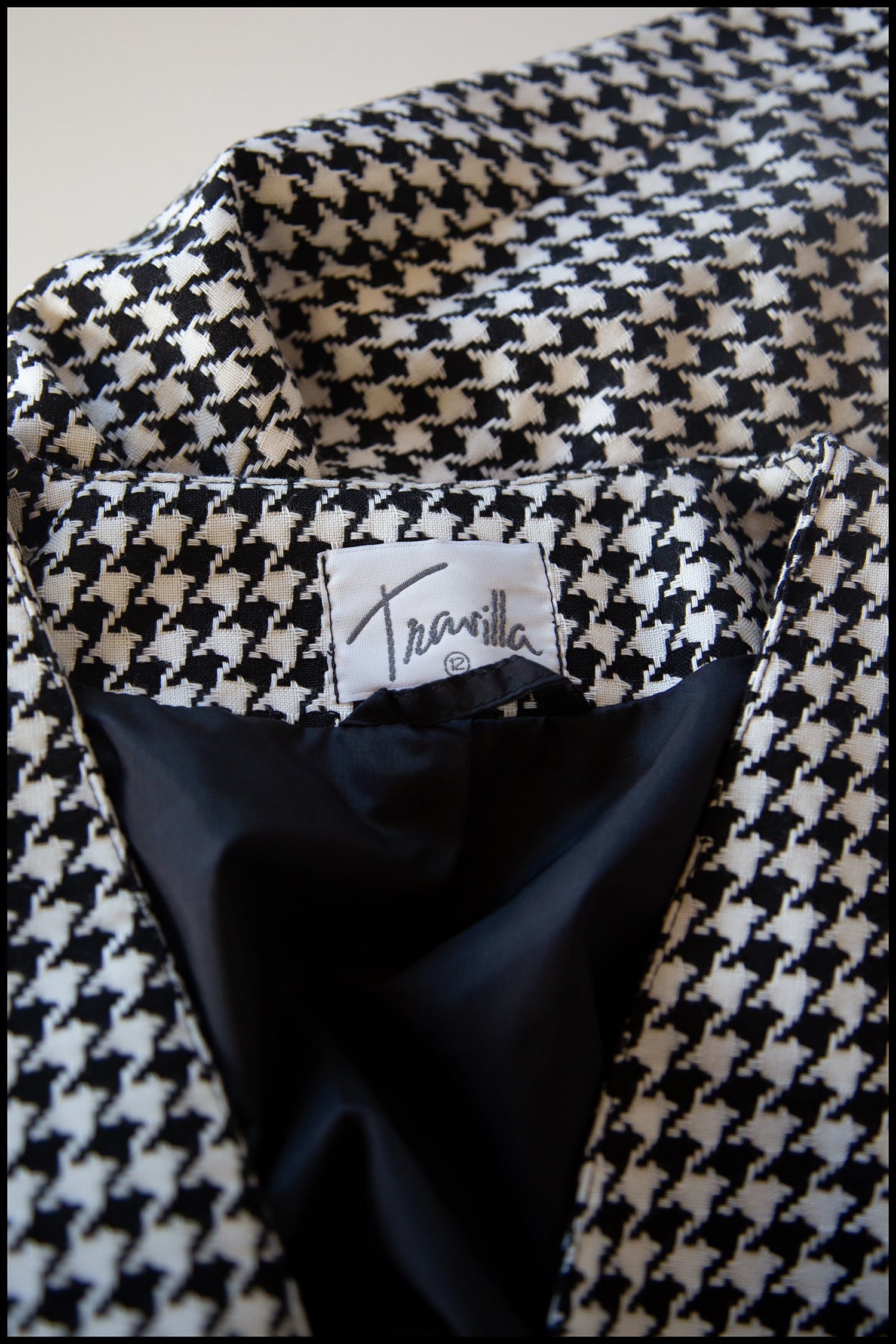 Vintage 1980s Travilla Houndstooth Jacket