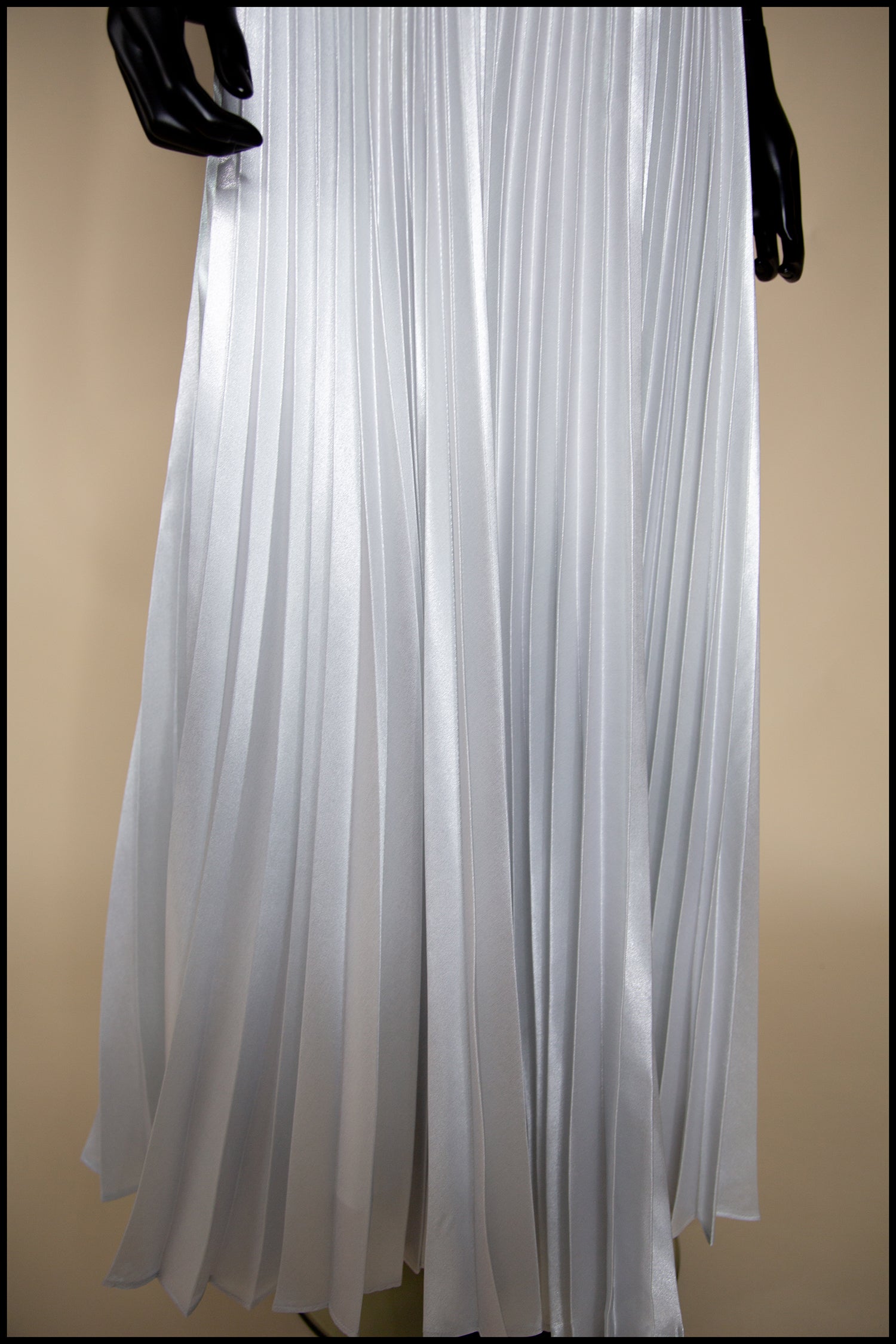 Wray - Metallic Pleated Glitter Gown - S – ALEXANDRAKING