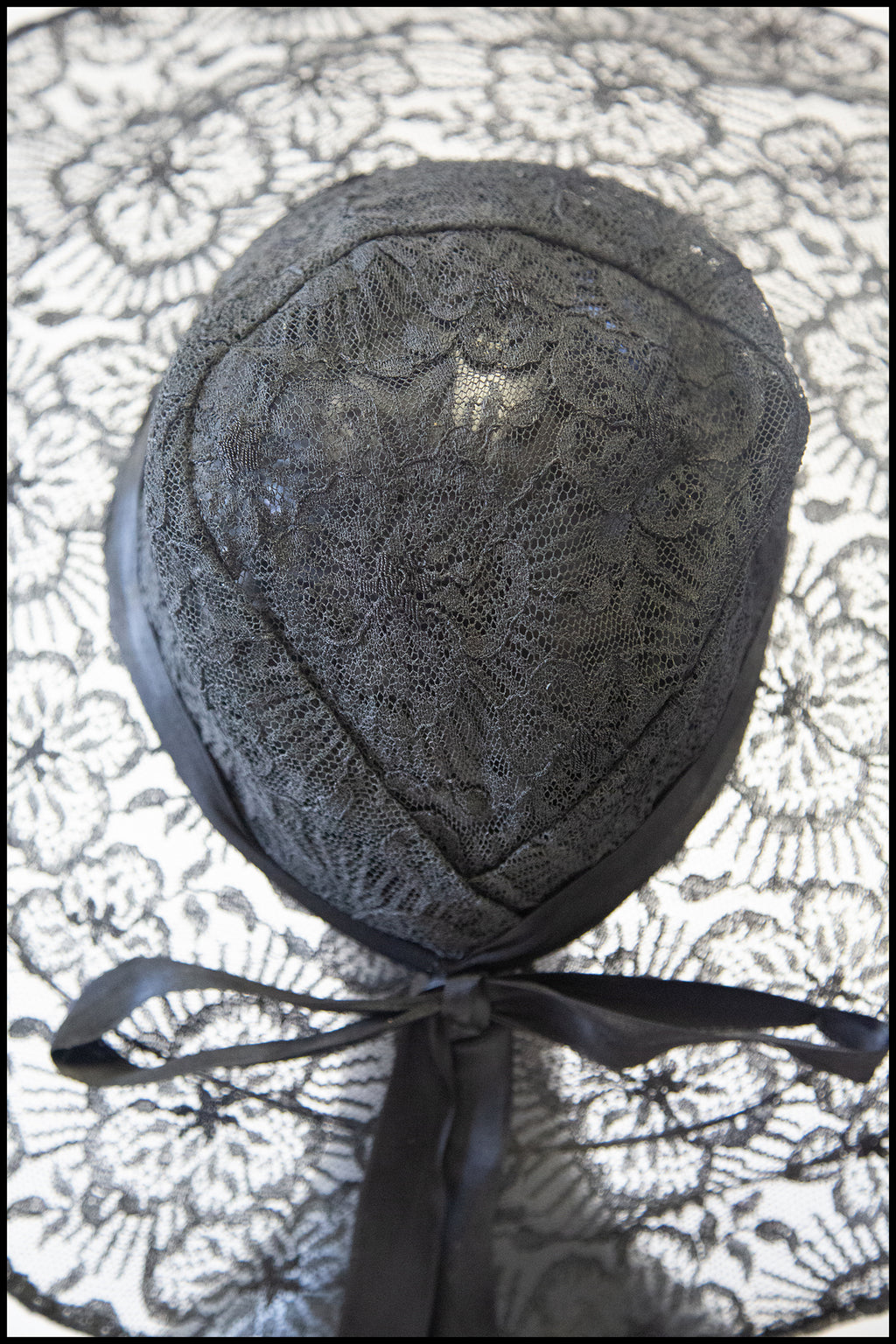 Vintage 1930s Wide Brim Black Lace Hat
