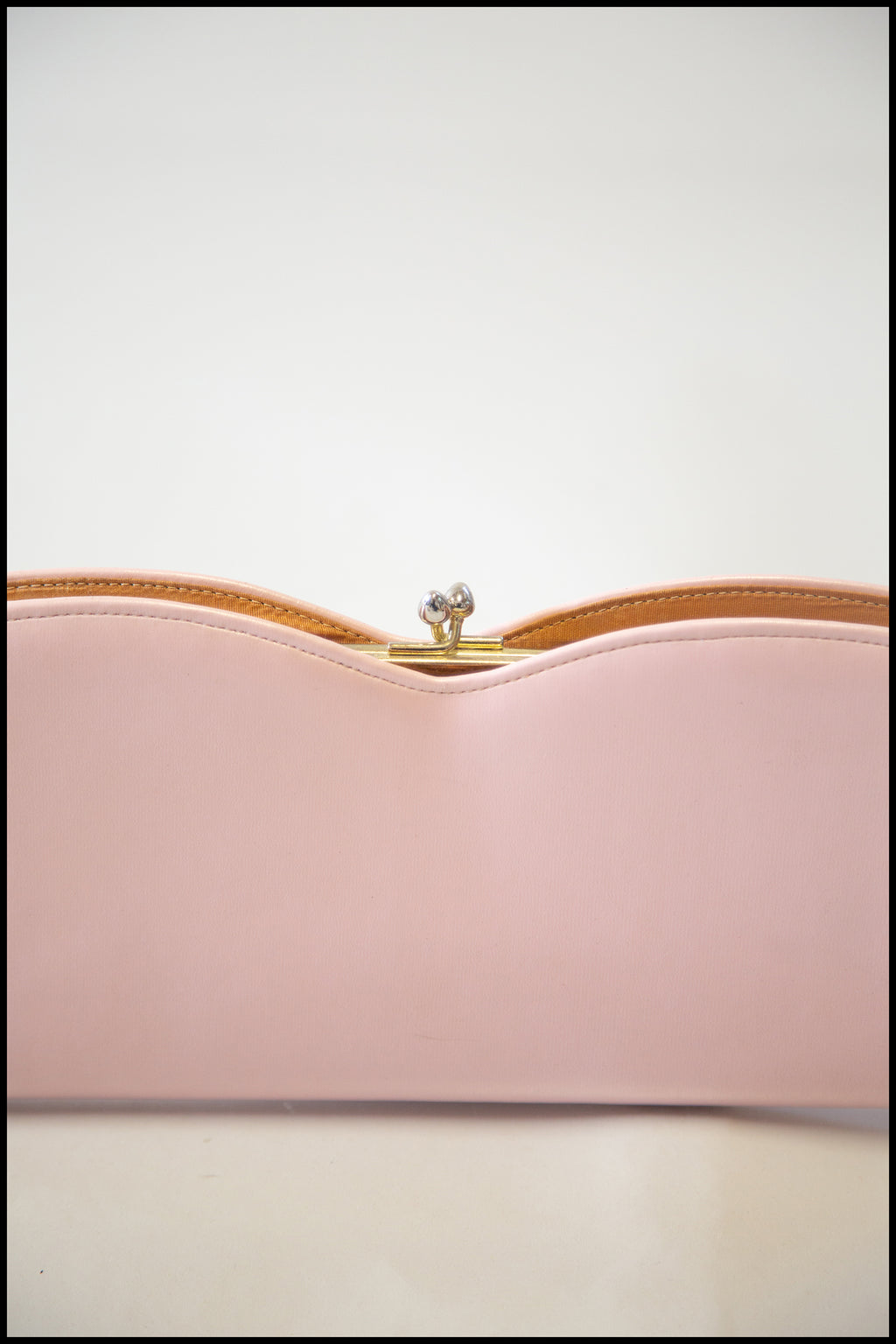 Vintage 1960s Pink Pearlescent Leather Clutch Bag